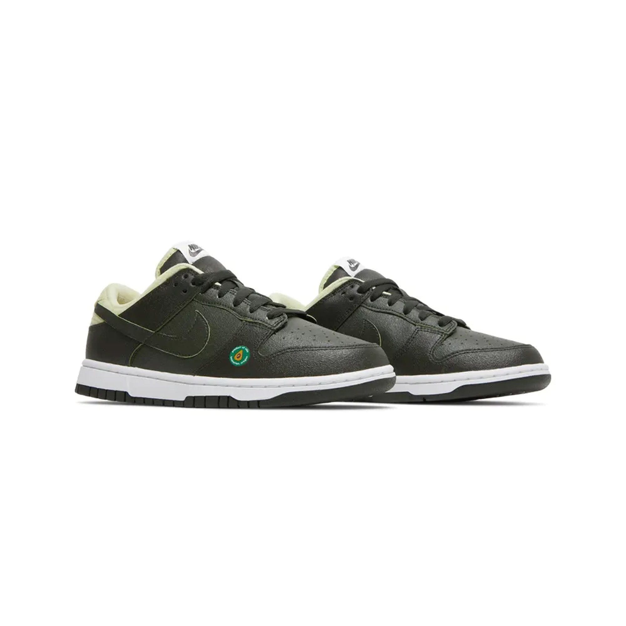 Nike Dunk Low LX Avocado W (2022)