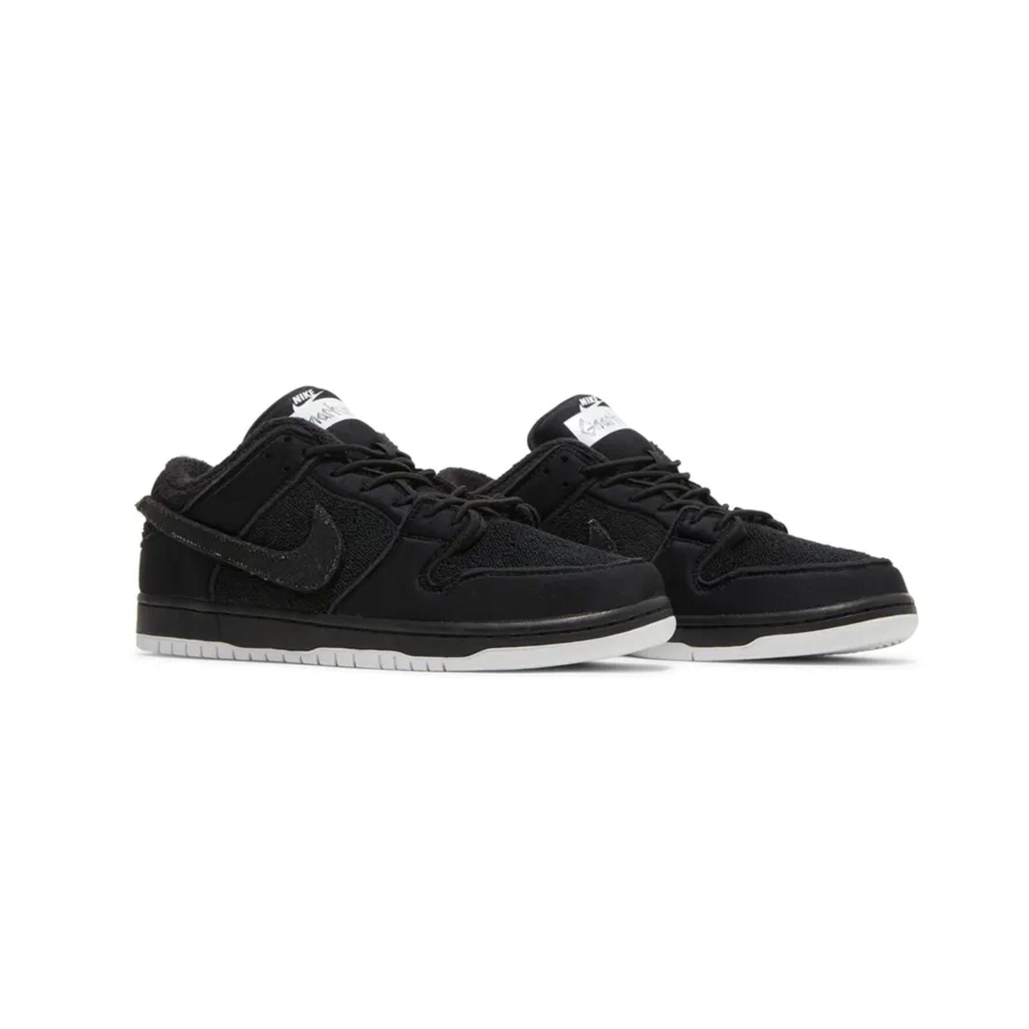 Nike SB Dunk Low x Gnarhunters Black (2022)