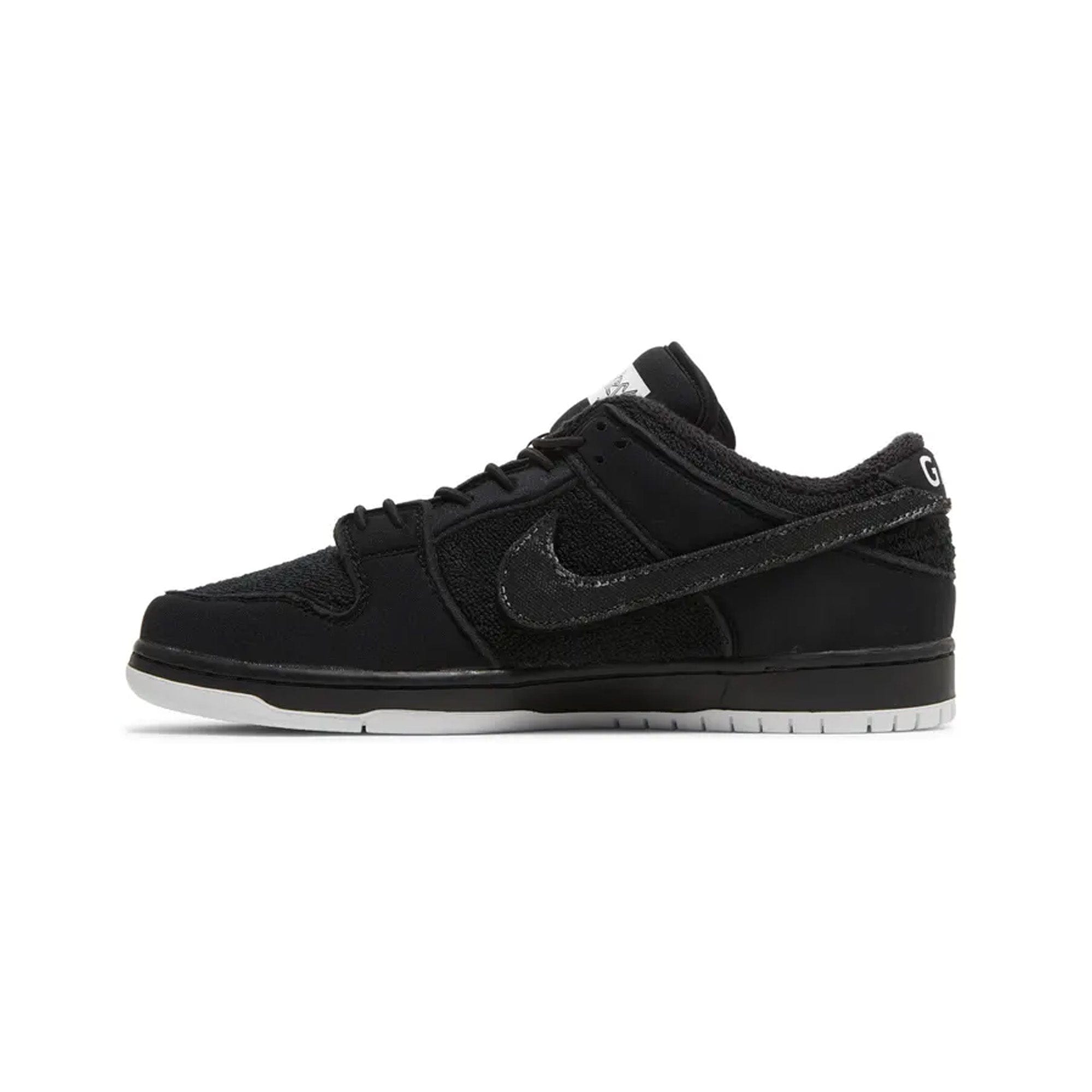 Nike SB Dunk Low x Gnarhunters Black (2022)