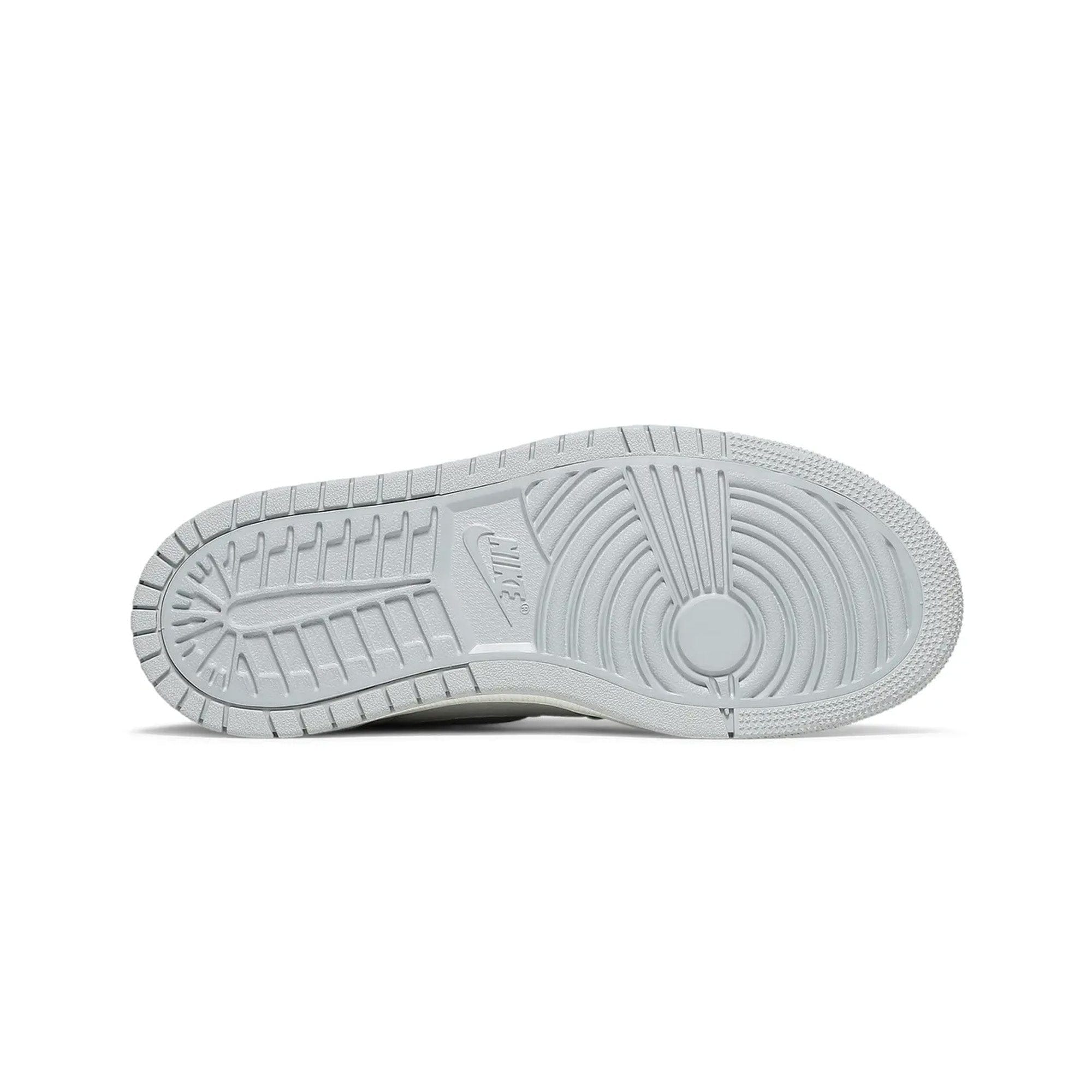Nike Air Jordan 1 Zoom CMFT Photon Dust
