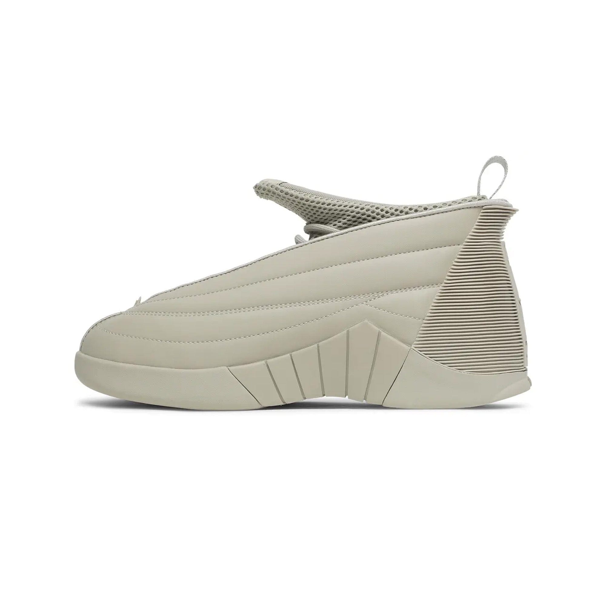 Nike Air Jordan 15 Retro x Billie Eilish W