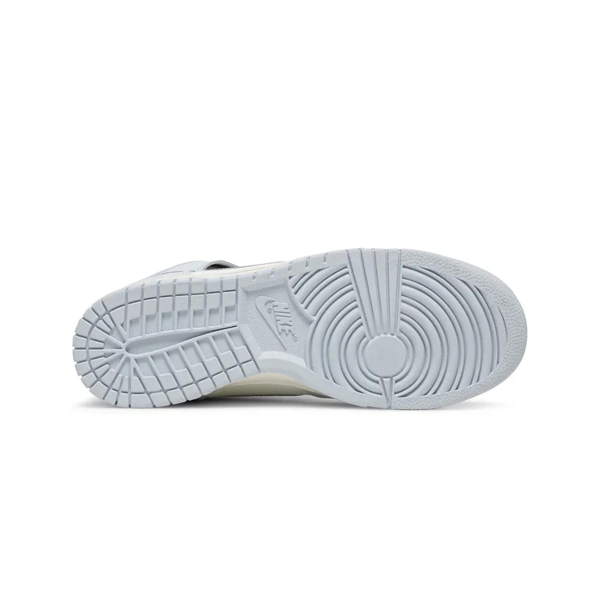 Nike Dunk High W Sail Football Grey