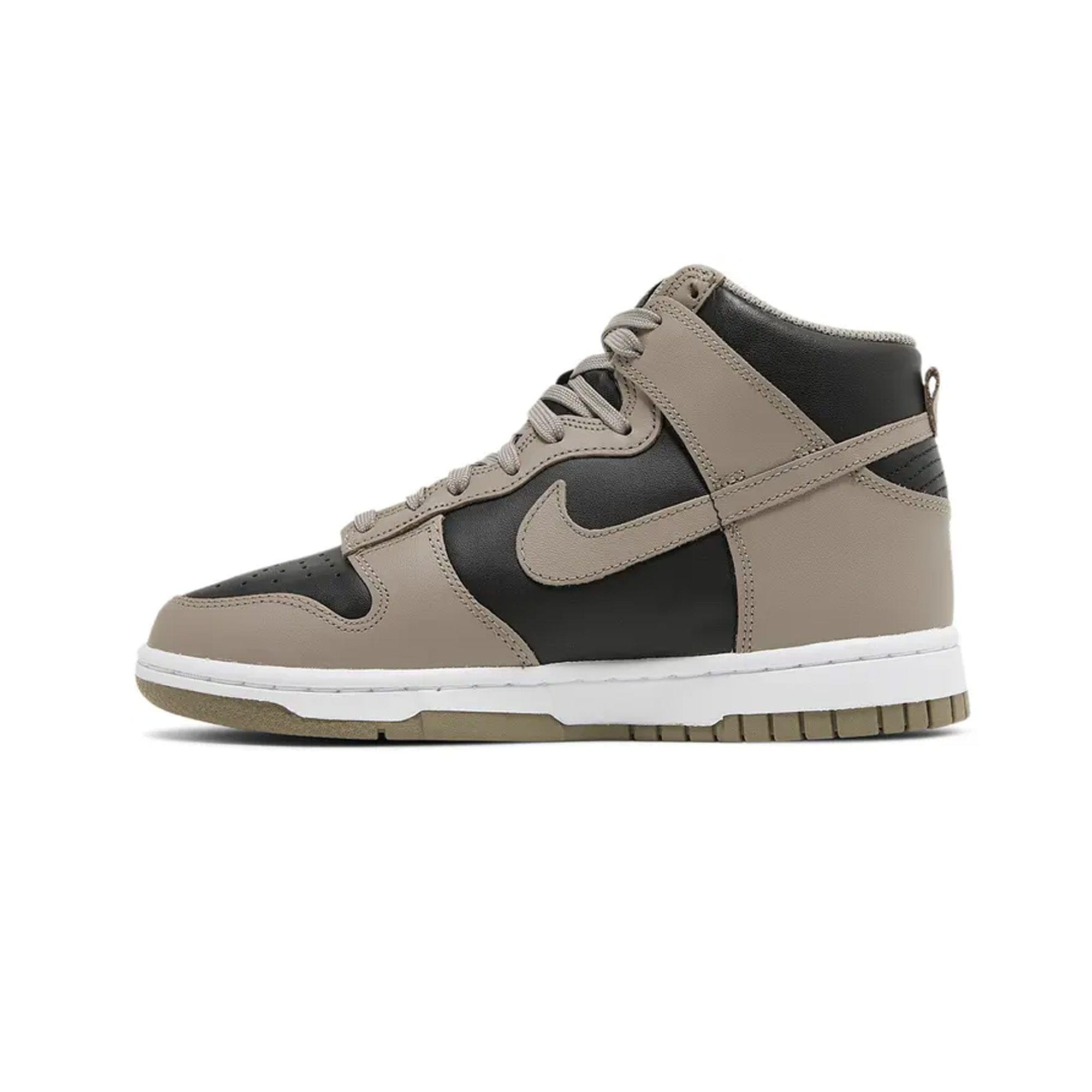 Nike Dunk High Moon Fossil W (2021)