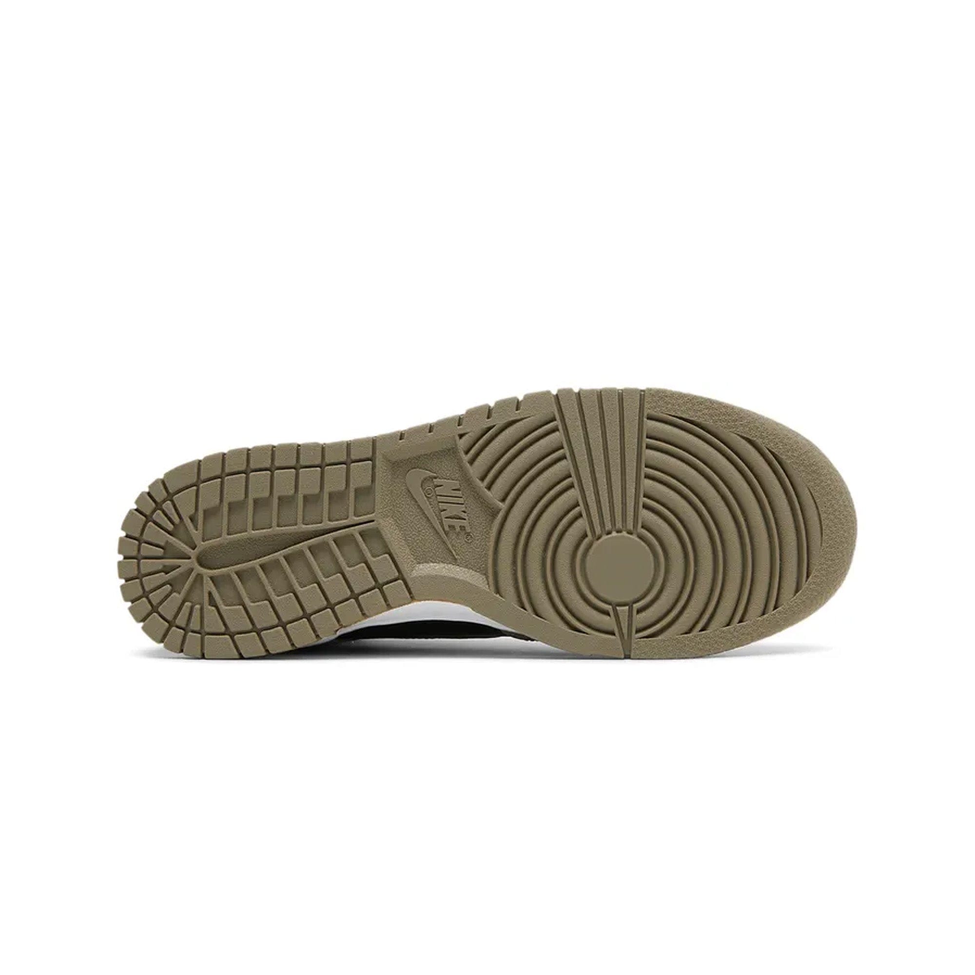 Nike Dunk High Moon Fossil W (2021)
