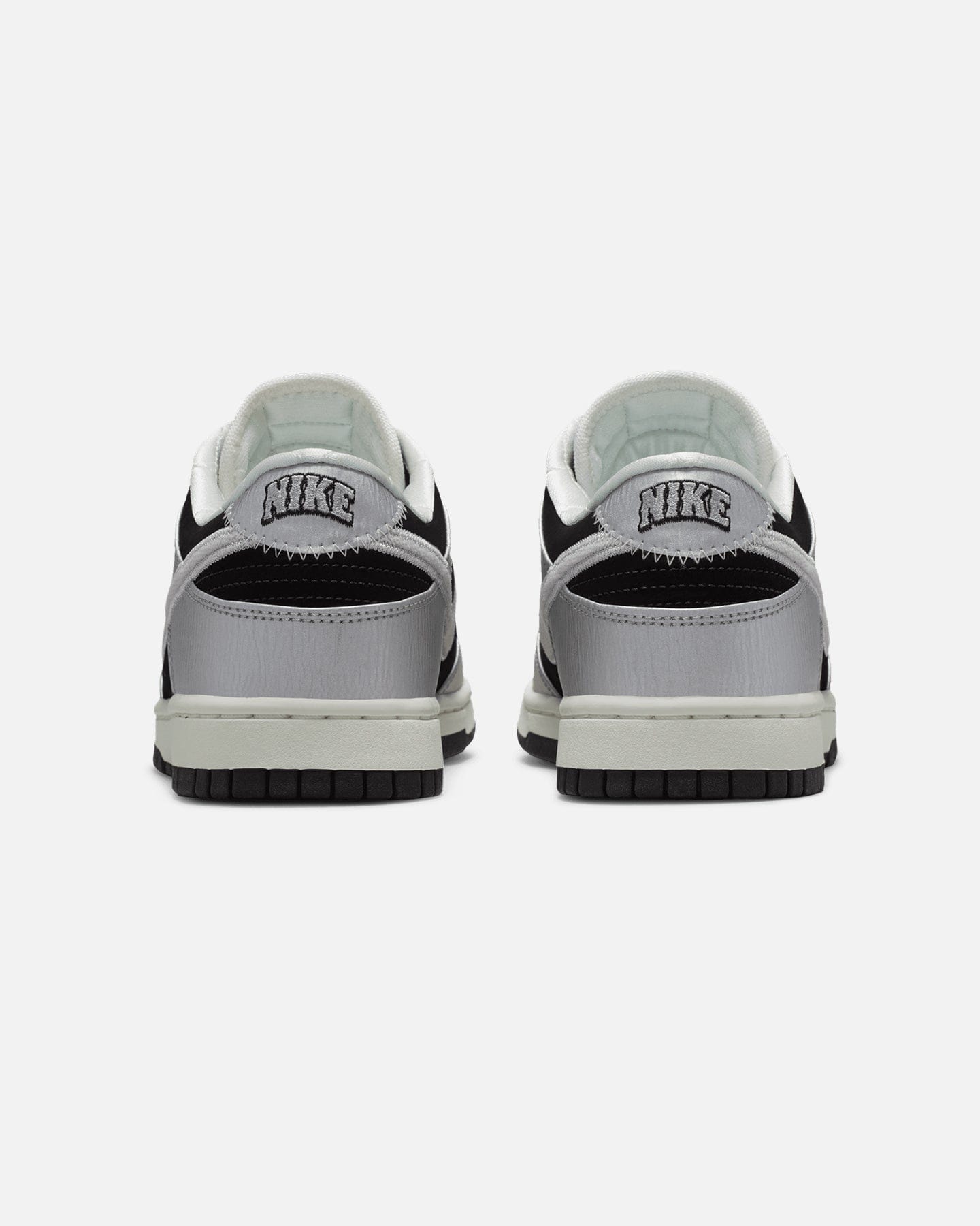 Nike Dunk Low Retro Silver