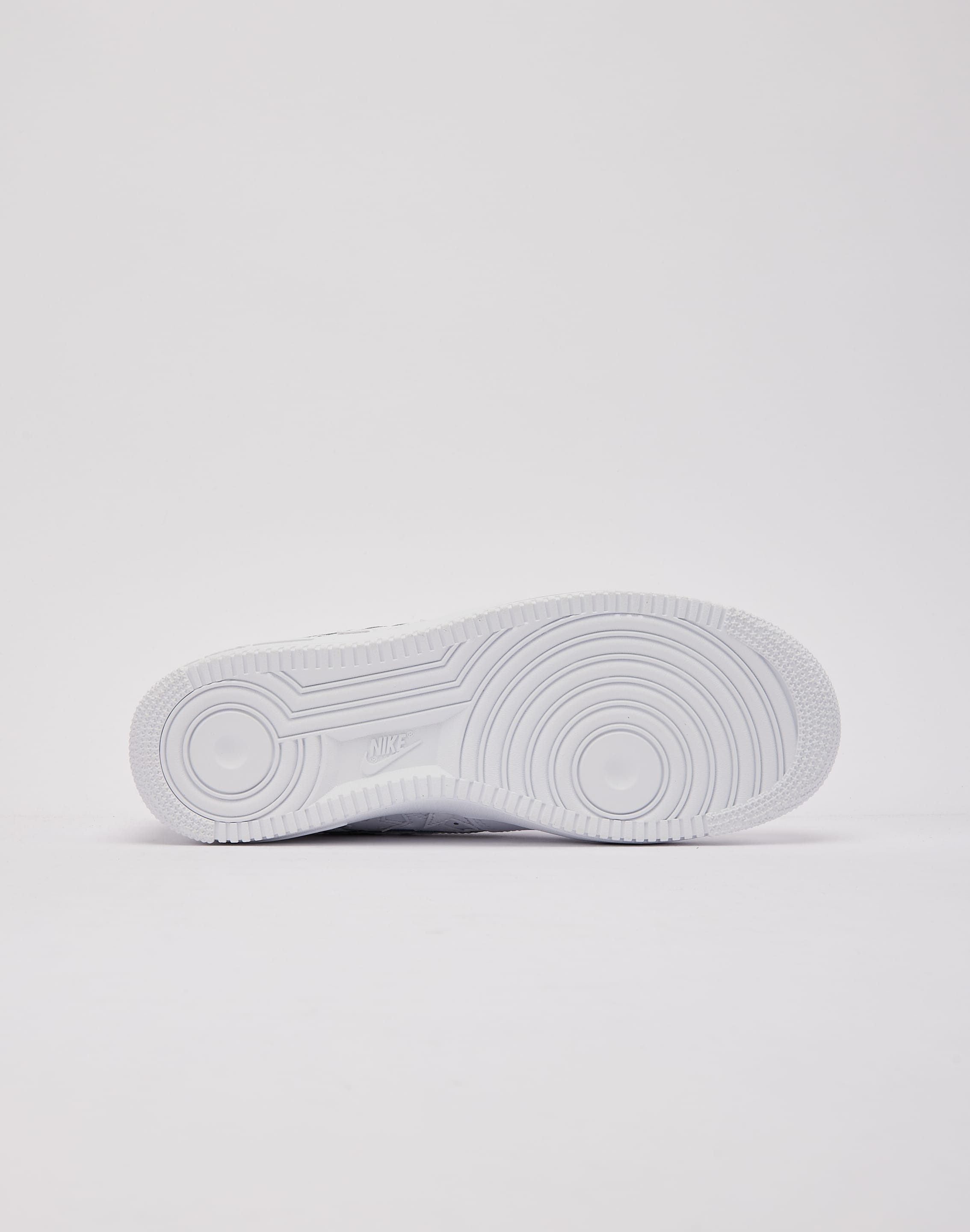 Nike Air Force 1 Low LV8 Edge