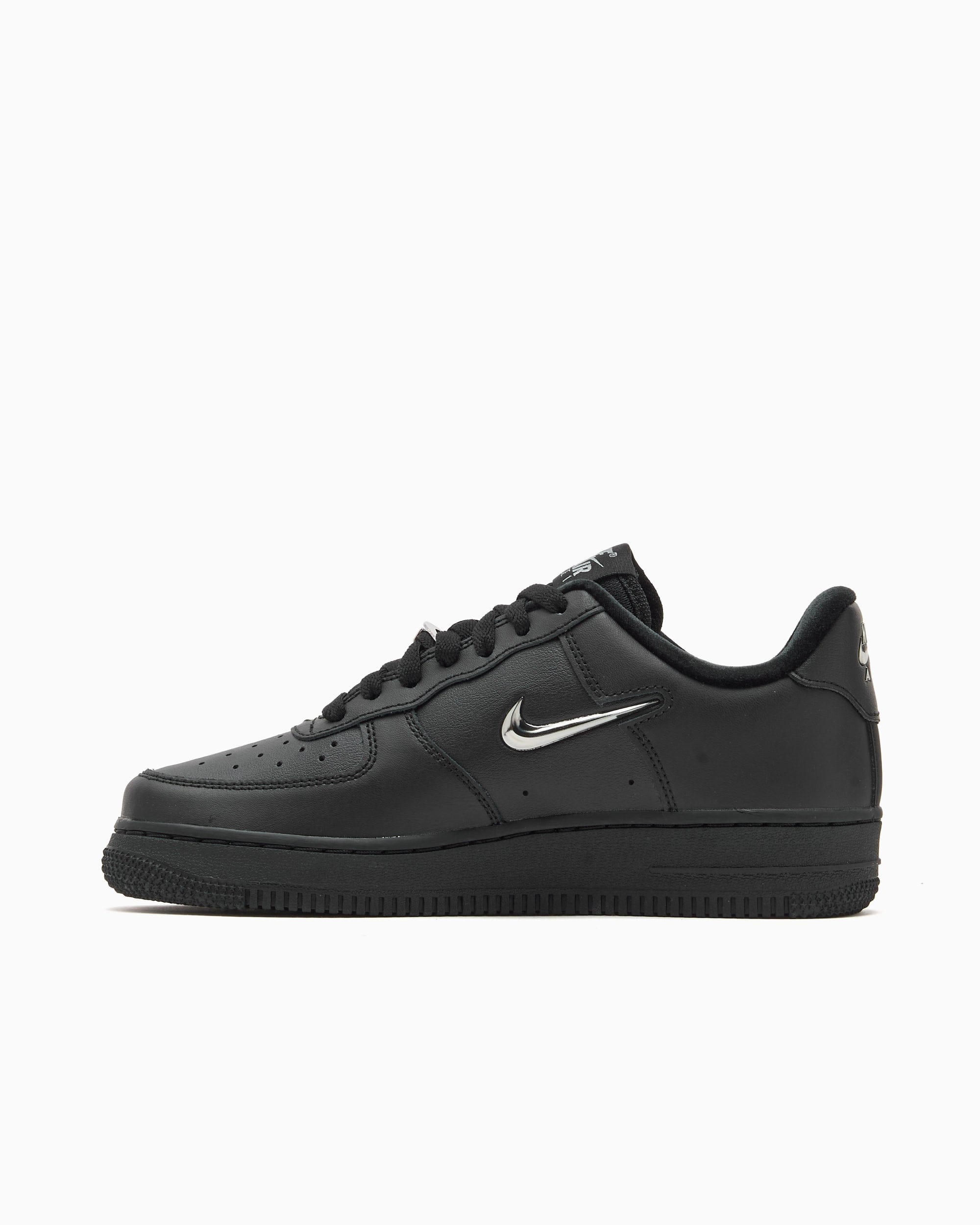 Nike Women's Air Force 1 '07