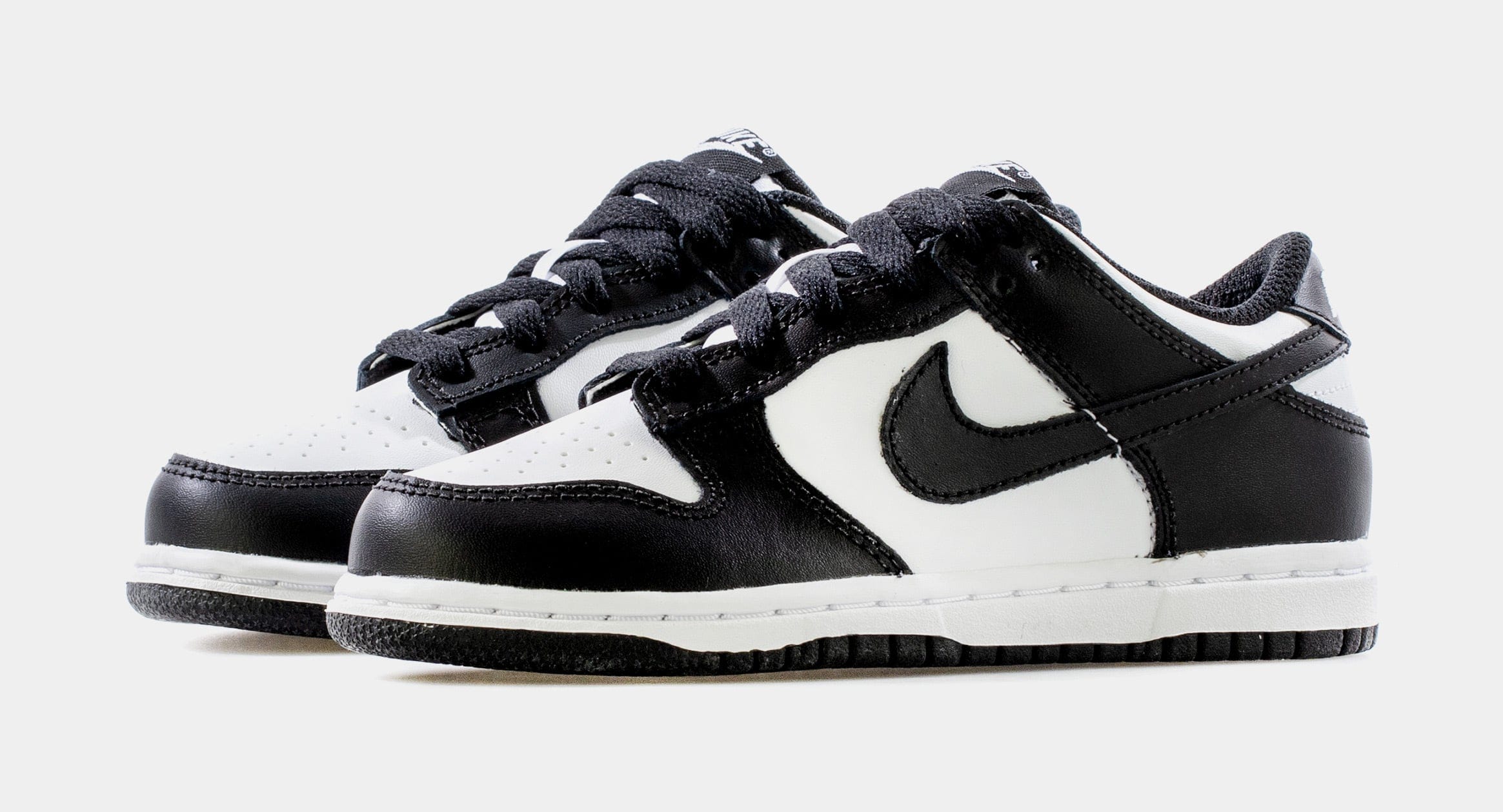 Nike Dunk Low Retro Preschool Lifestyle Shoes (White/Black)