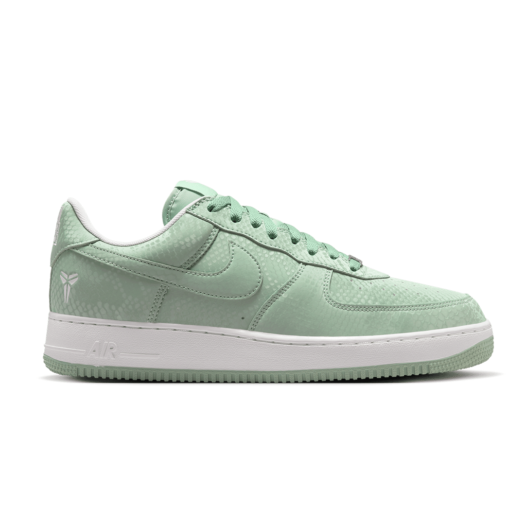 Nike KOBE AIR FORCE 1 LOW STEAM'
