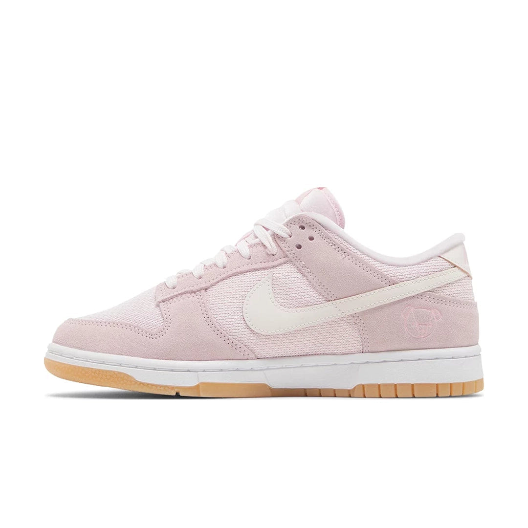 Nike Dunk Low Teddy Bear (W)
