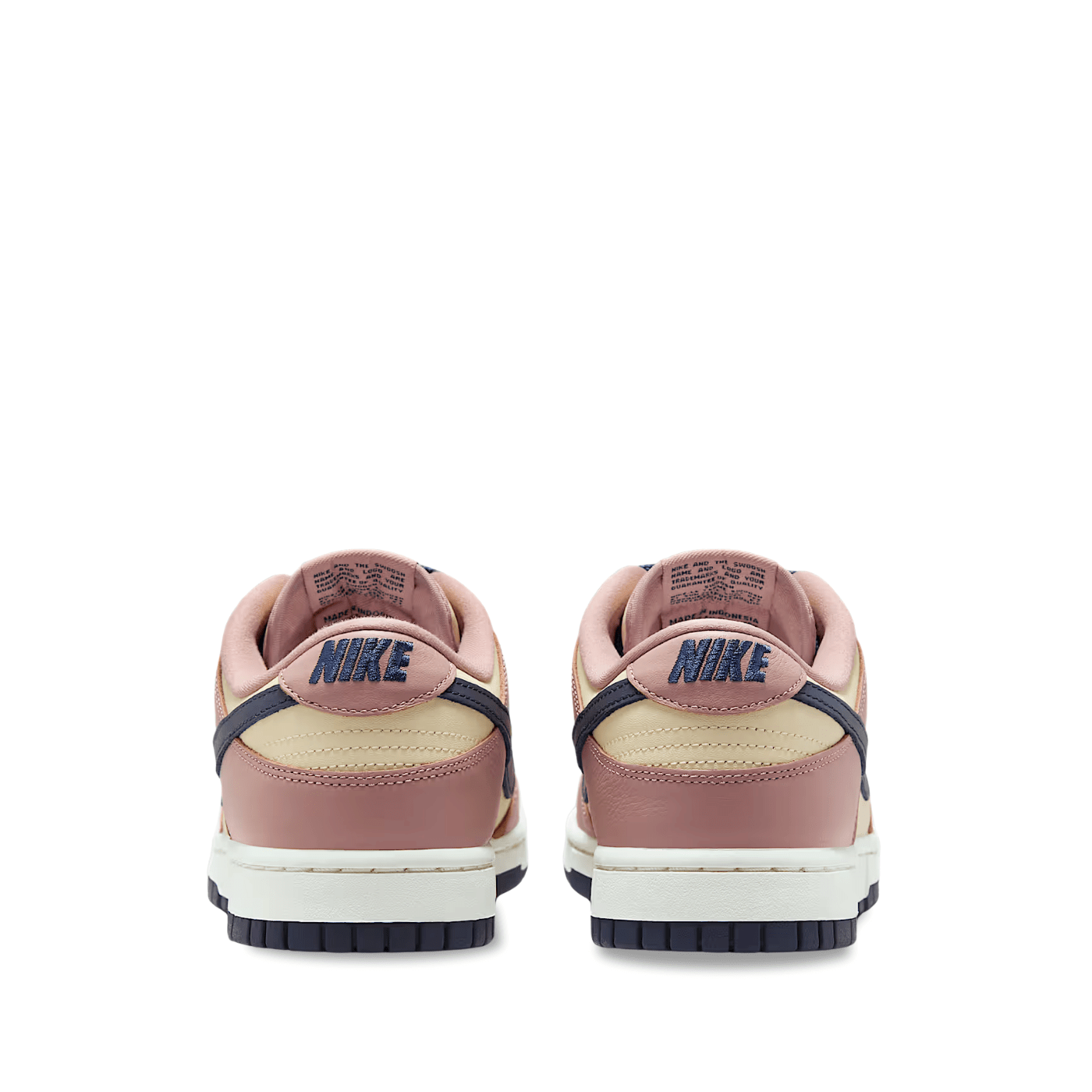 Nike Dunk Low SE Particle Pink