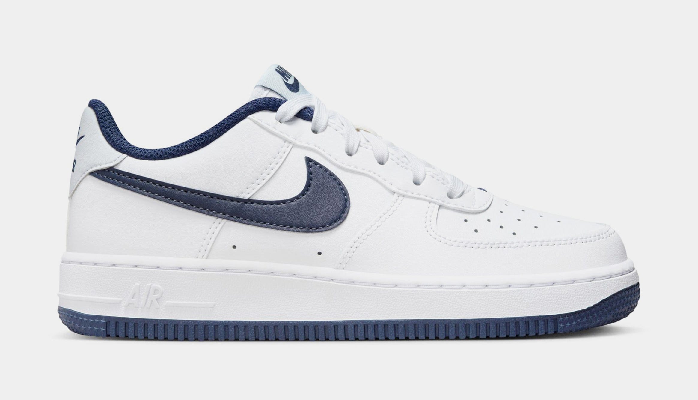 Nike Air Force 1 Grade School Basketball Shoes (White/Midnight Navy/Football Grey)