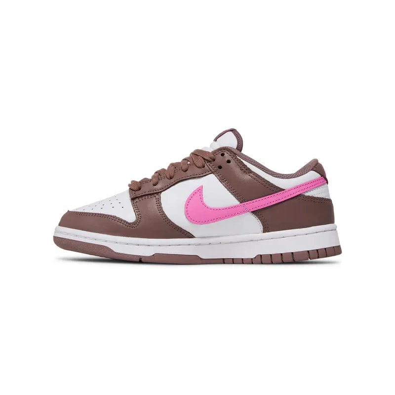 Nike WOMENS DUNK LOW SMOKEY MAUVE PLAYFUL PINK