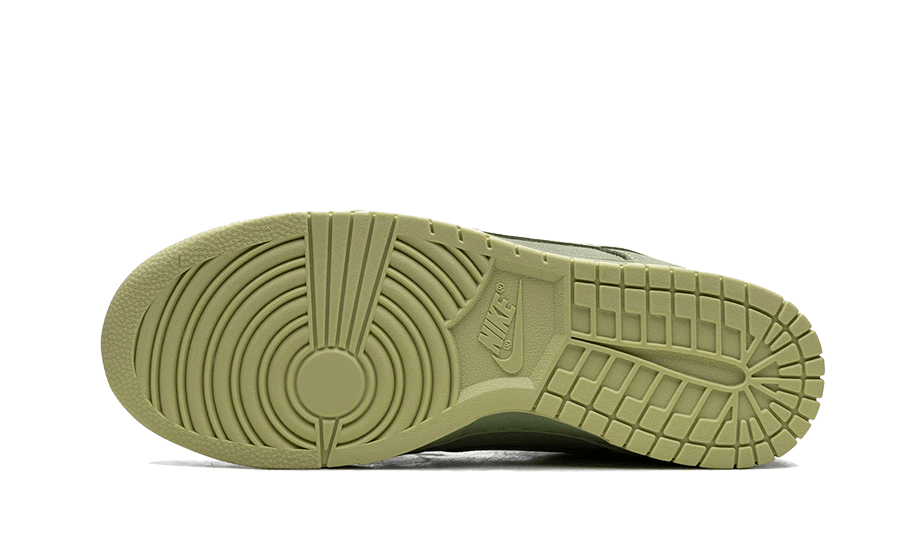 Nike Dunk Low Premium Oil Green