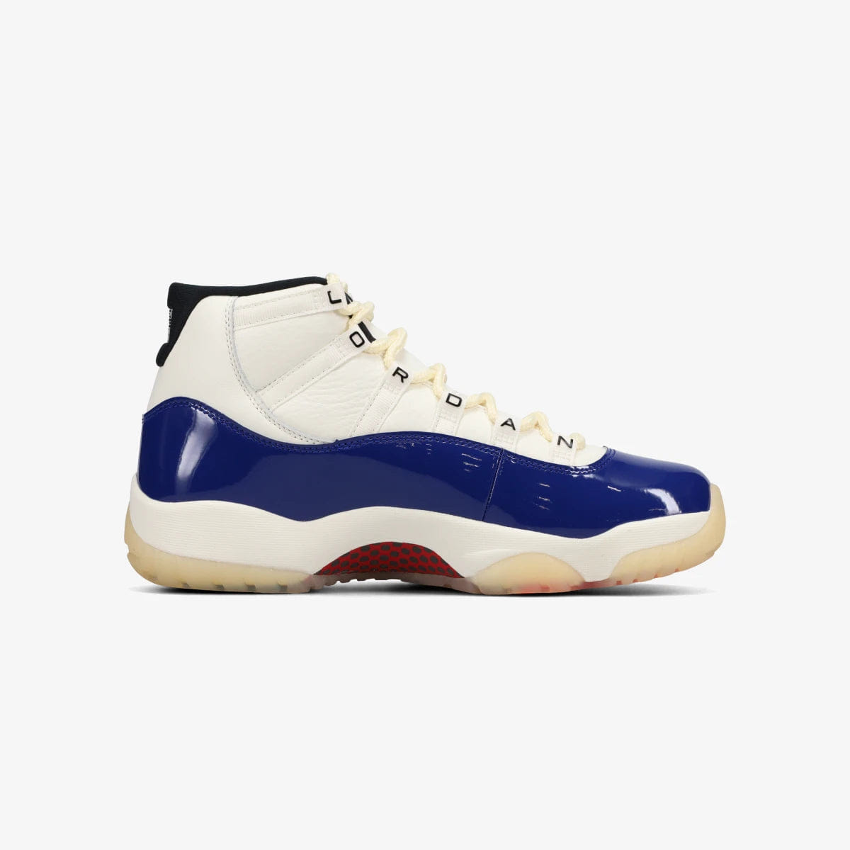Nike AIR JORDAN 11 RETRO - RARE AIR -