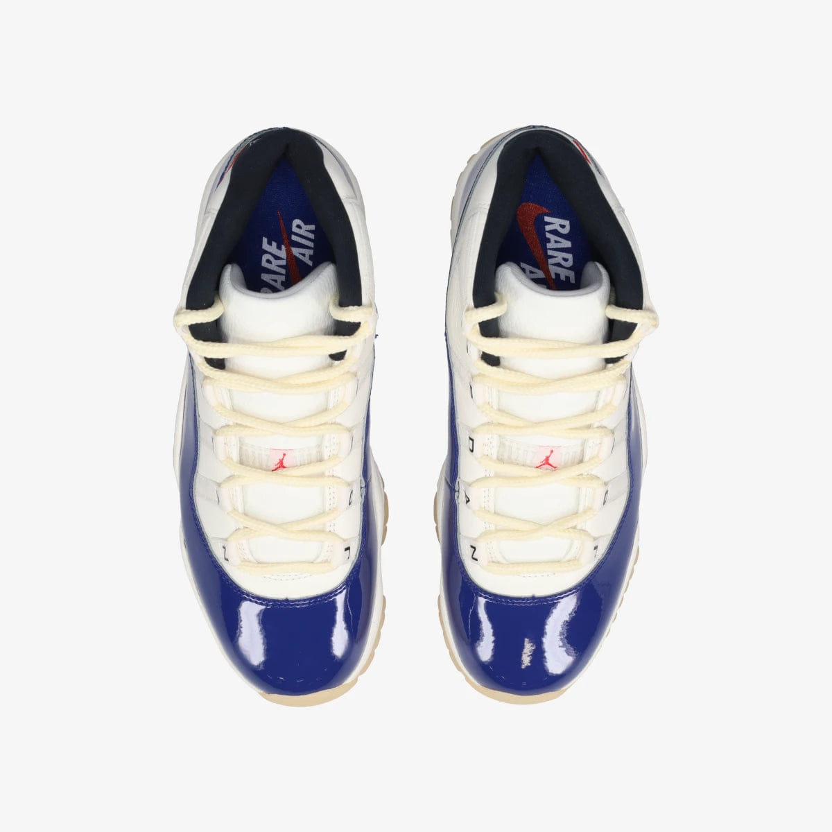 Nike AIR JORDAN 11 RETRO - RARE AIR -
