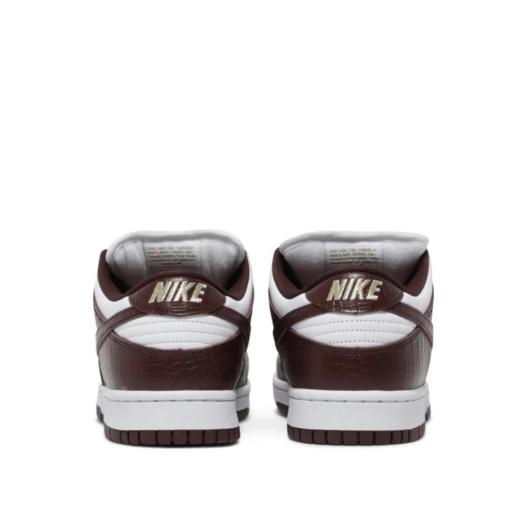 Nike Supreme x Dunk Low OG SB QS Barkroot Brown