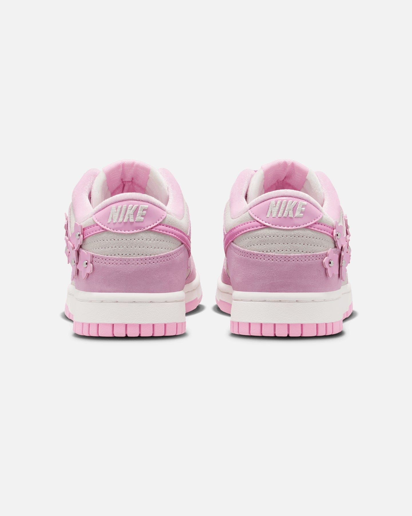 Nike Women's Dunk Low SE Pink