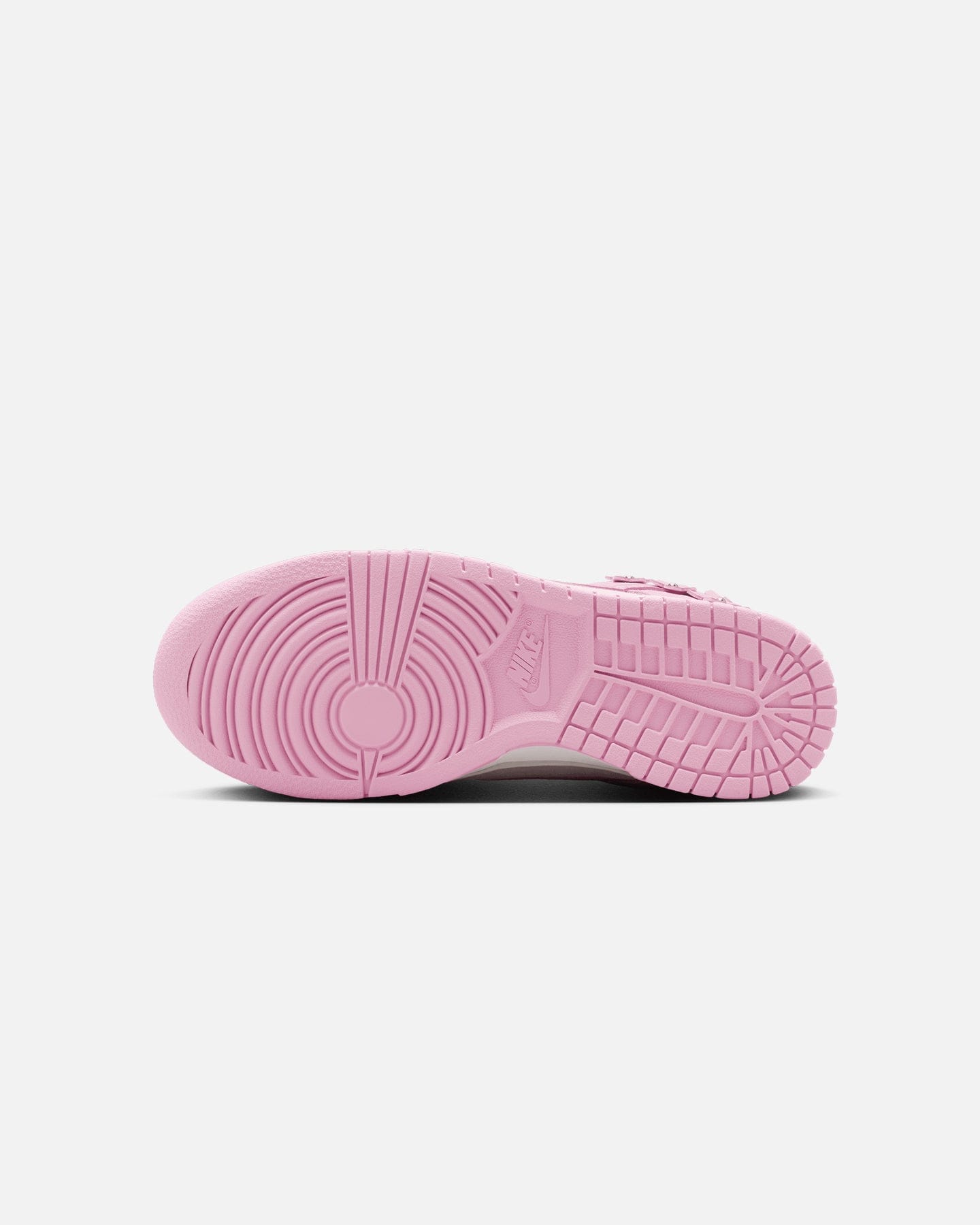 Nike Women's Dunk Low SE Pink