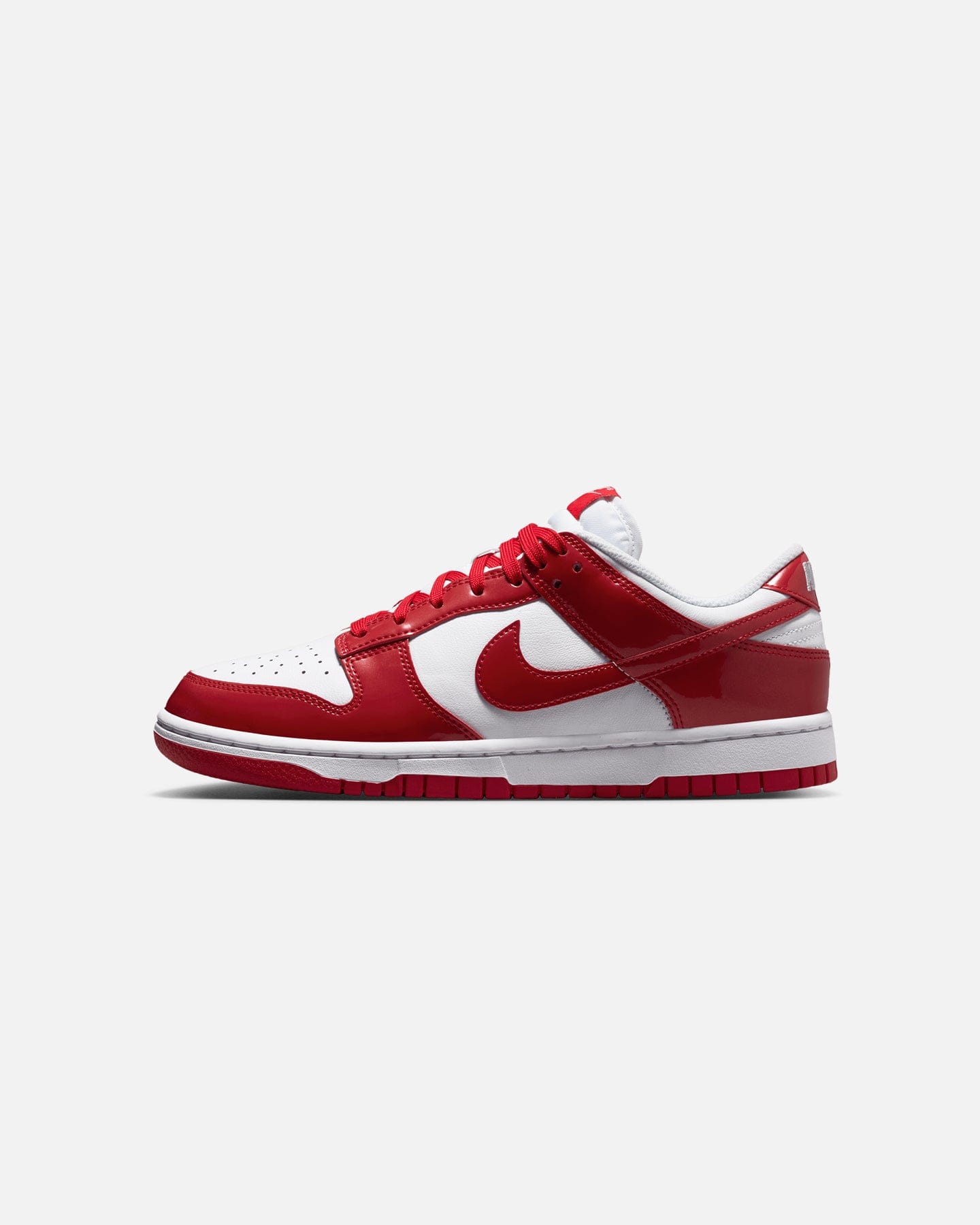 Nike Women's Dunk Low SE White/University Red