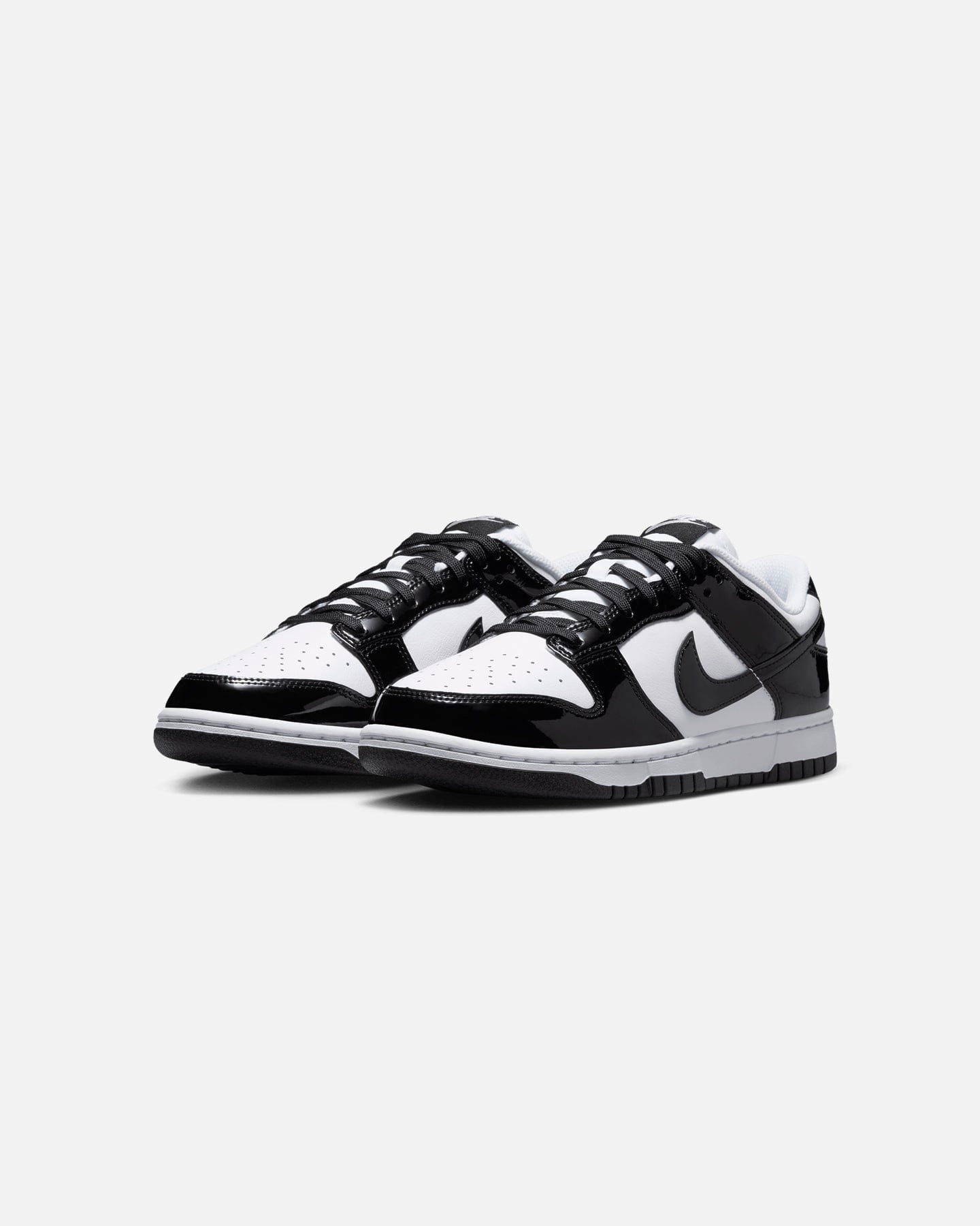 Nike Women's Dunk Low SE White/Black