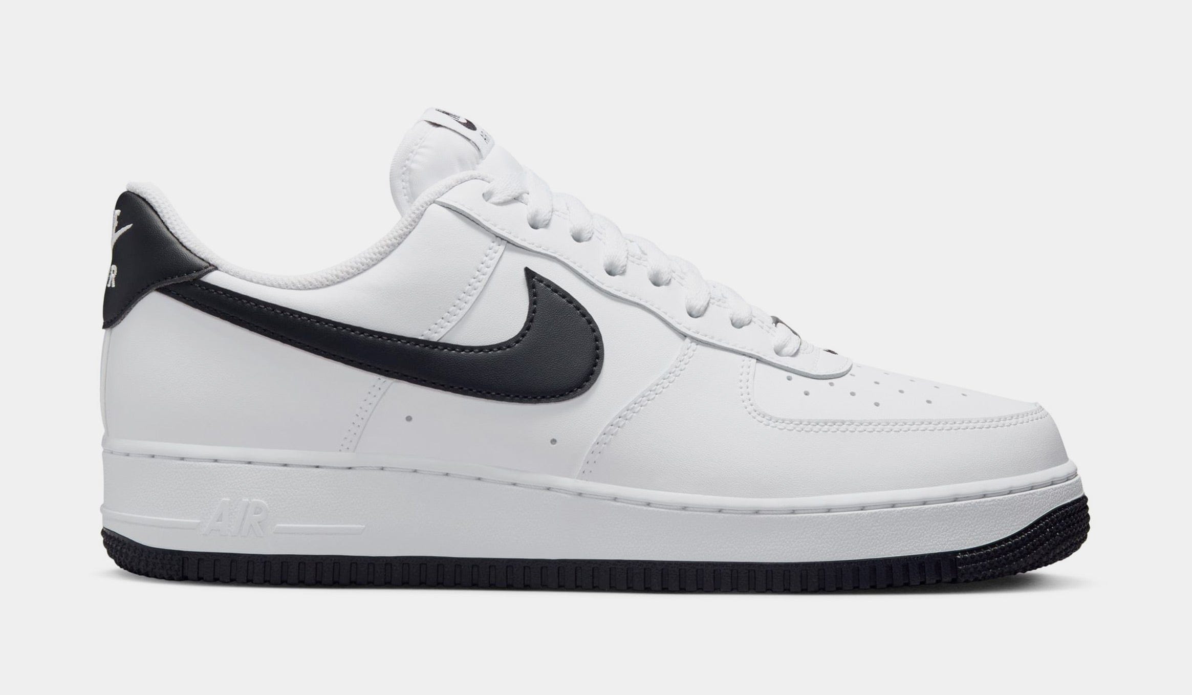 Nike Air Force 1 '07 Mens Basketball Shoes (White/White/Black)