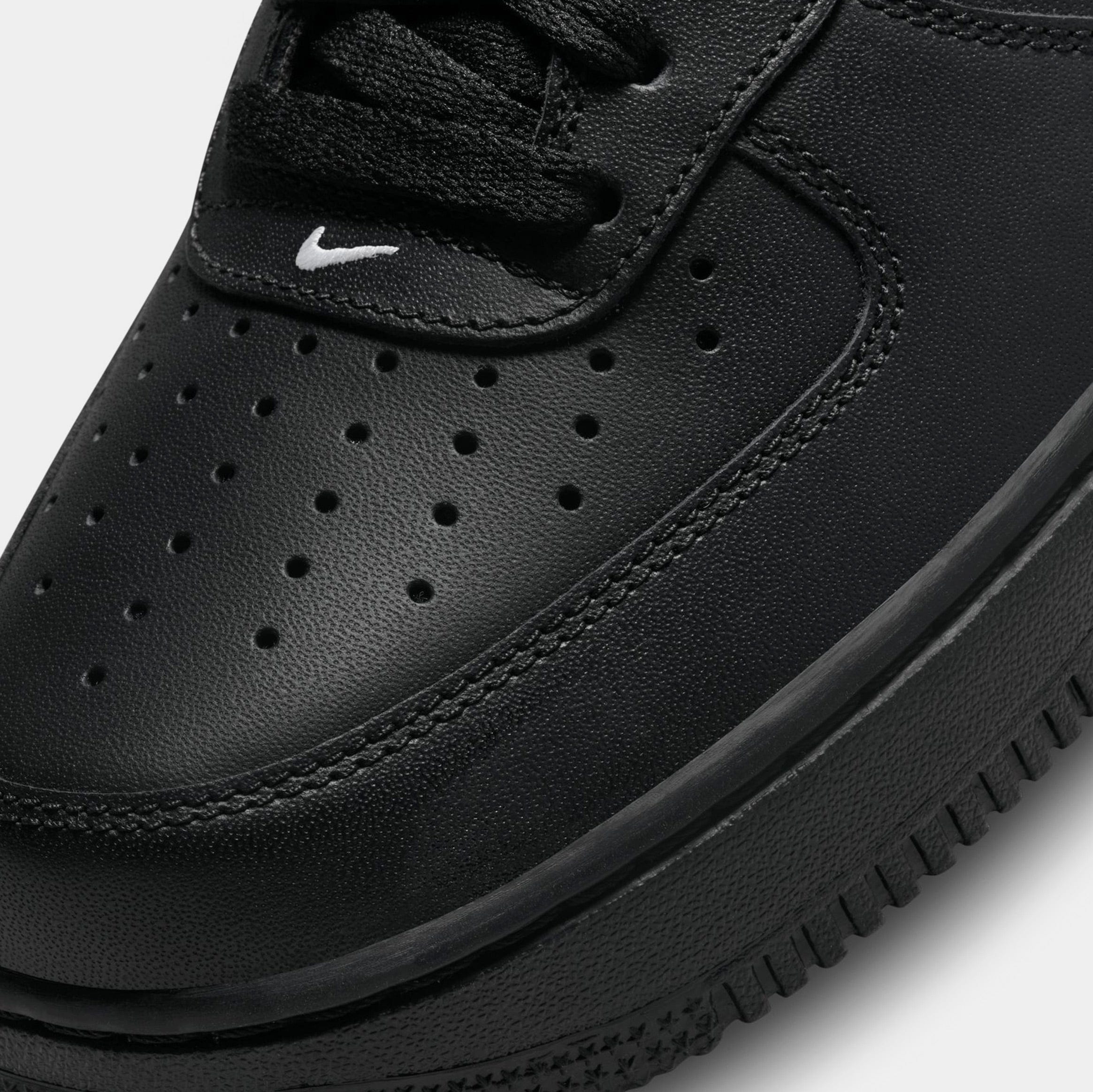 Nike Air Force 1 '07 LV8 Mens Lifestyle Shoes (Black/White)