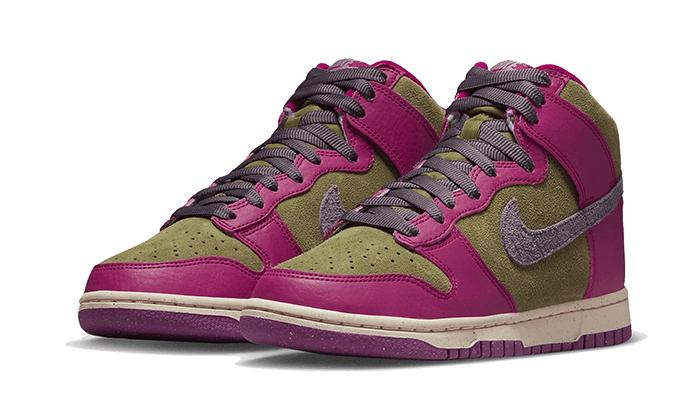 Nike Dunk High Dynamic Berry