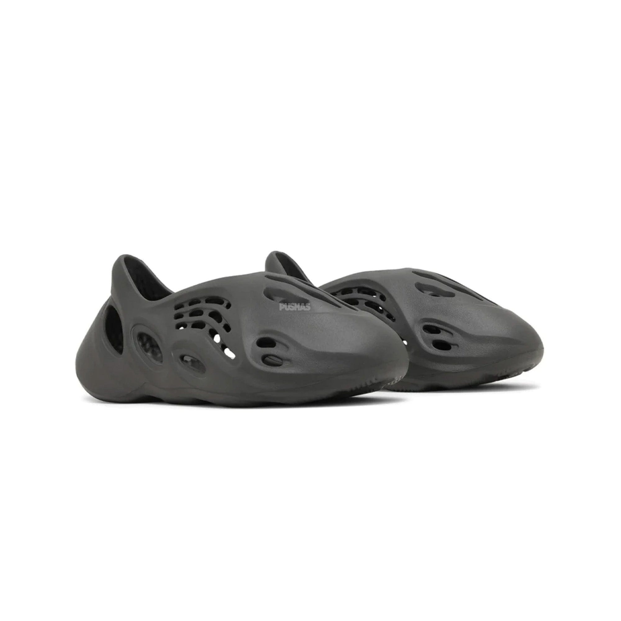 adidas Yeezy Foam RNR Carbon (2024)
