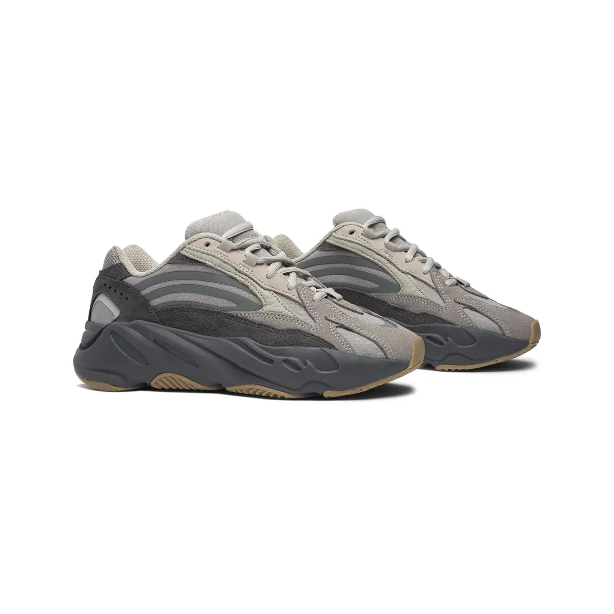 adidas Yeezy 700 V2 Tephra (New)