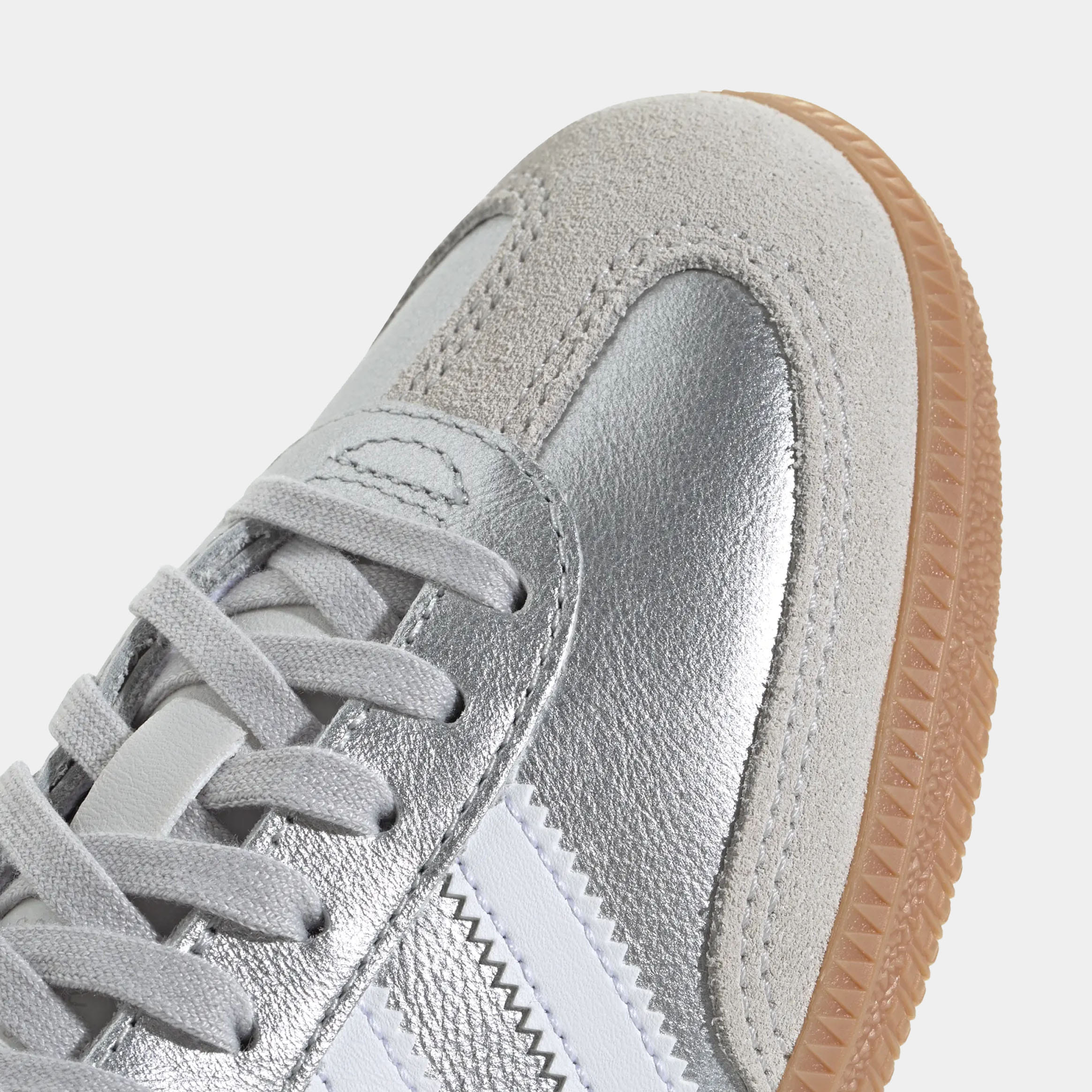 adidas Samba OG Grade School Lifestyle Shoes (Silver Metallic/Cloud White/Gum)