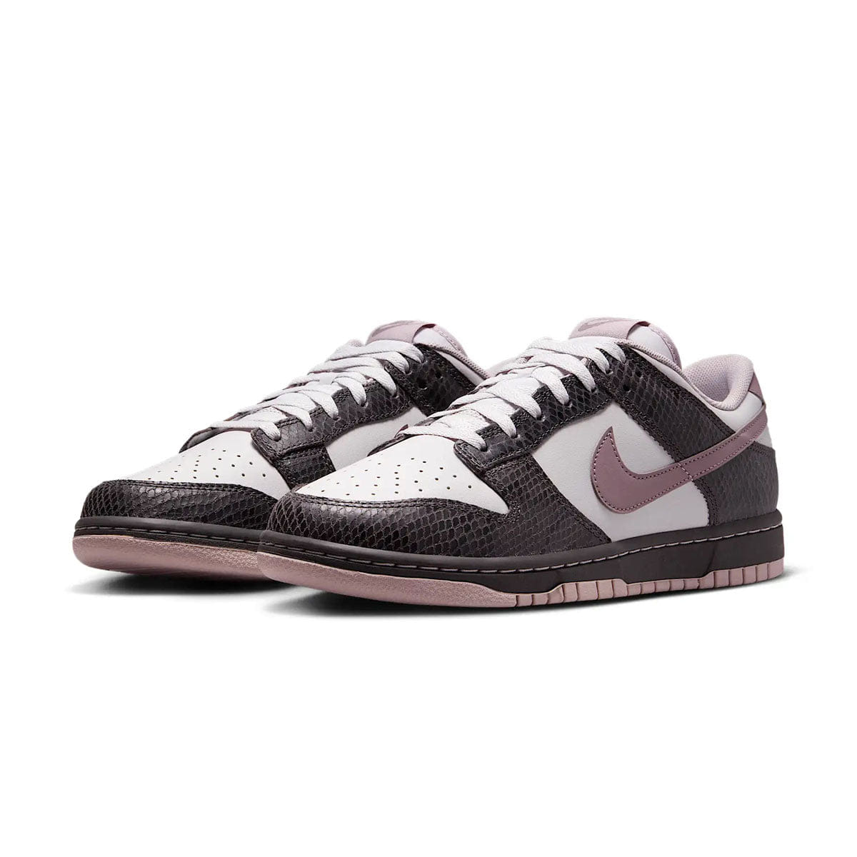 Nike Dunk Low SE Snakeskin Medium Ash