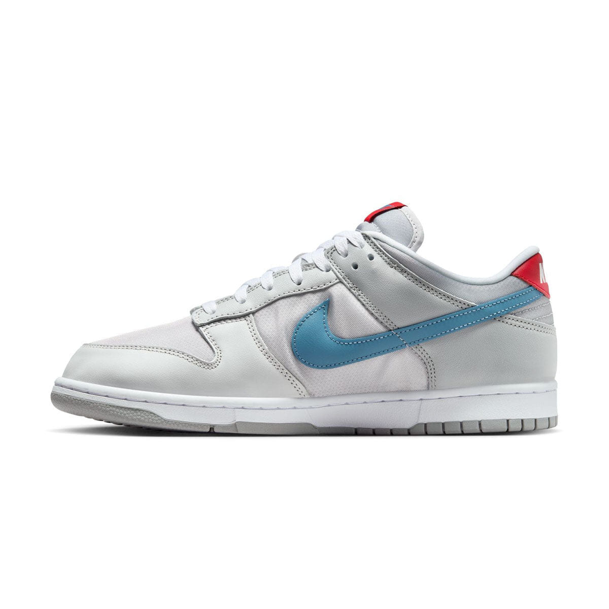Nike Dunk Low QS Silver Surfer