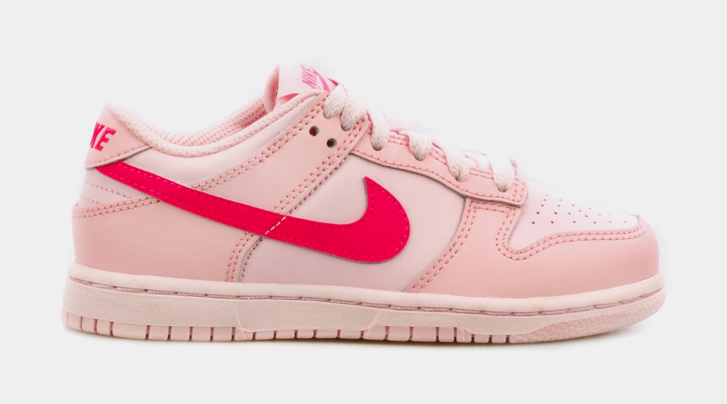 Nike Dunk Low Triple Pink Preschool Lifestyle Shoe (Pink)
