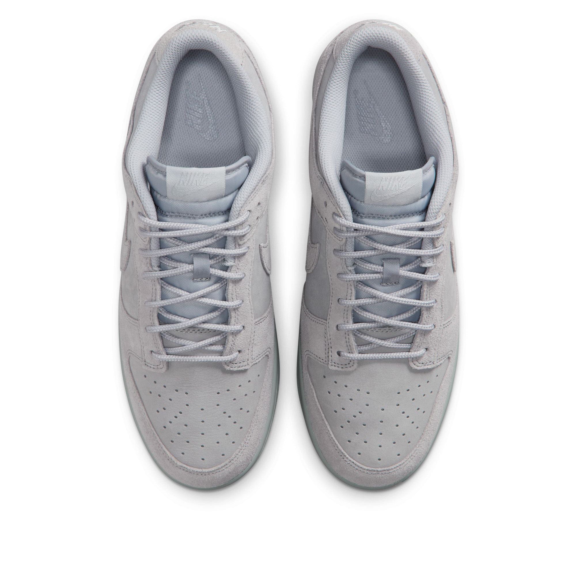 Nike Dunk Low Retro SE - Wolf Grey/Wolf Grey
