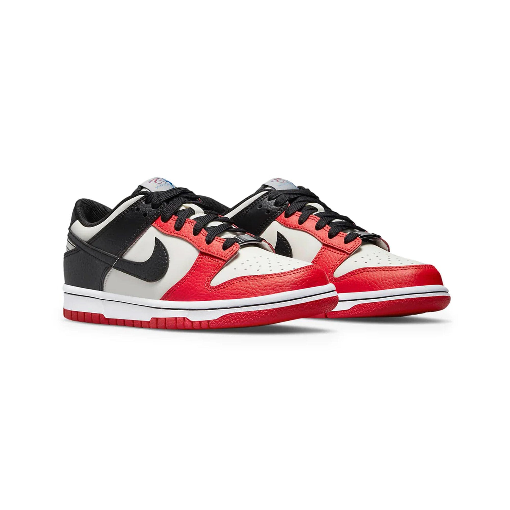 Nike Dunk Low EMB NBA 75th Anniversary Chicago GS (2022)