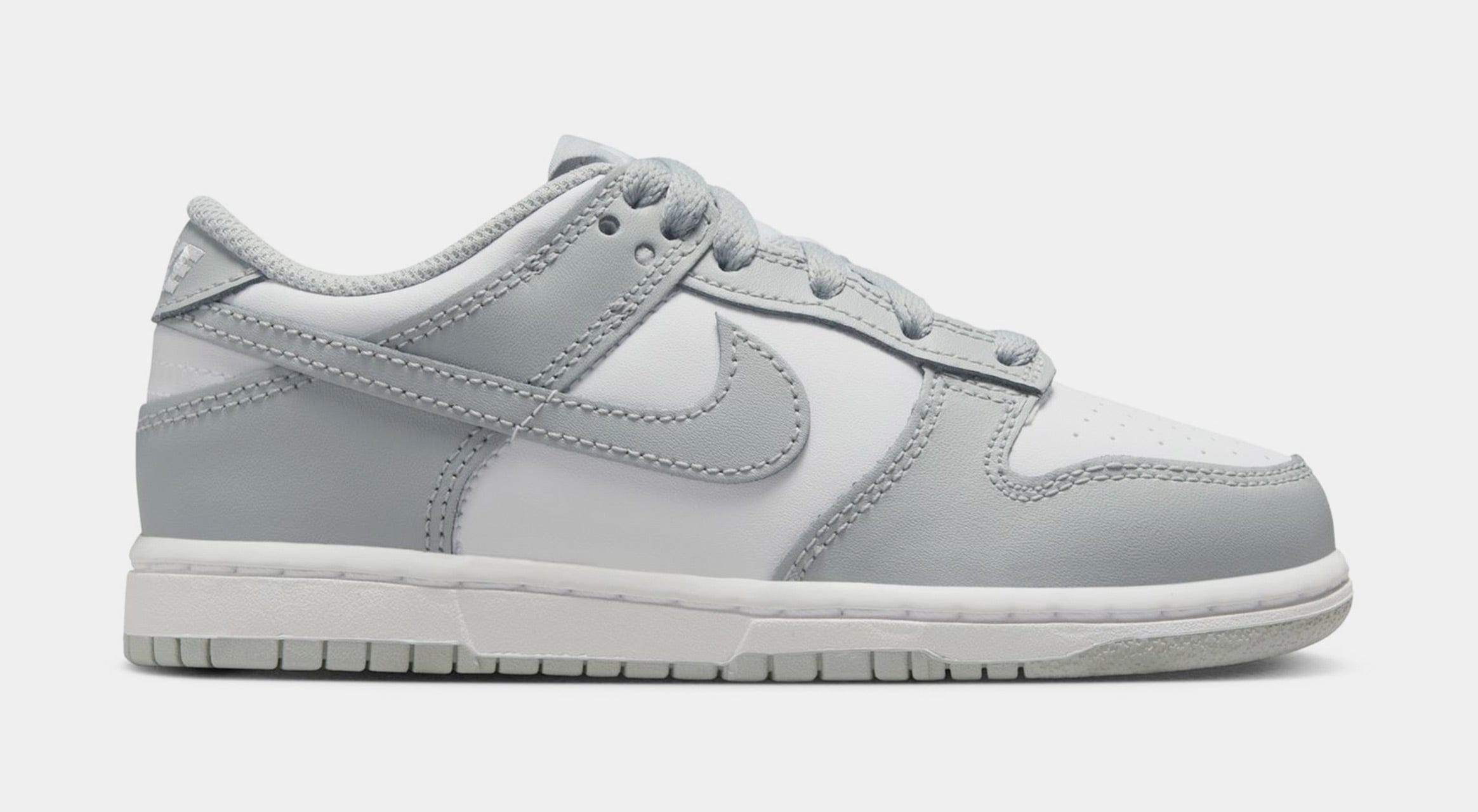 Nike Dunk Low Preschool Lifestyle Shoes (White/White/Light Smoke Grey)