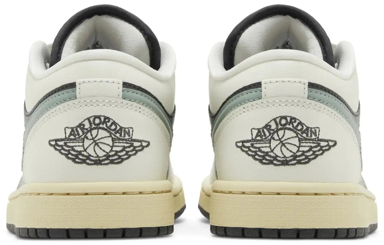 Air Jordan 1 Low Jade Smoke