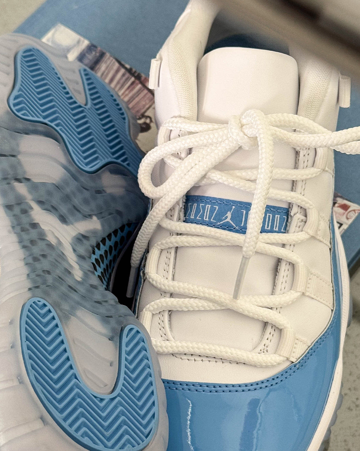 Air Jordan Nike Air Jordan 11 Retro Low *University Blue*