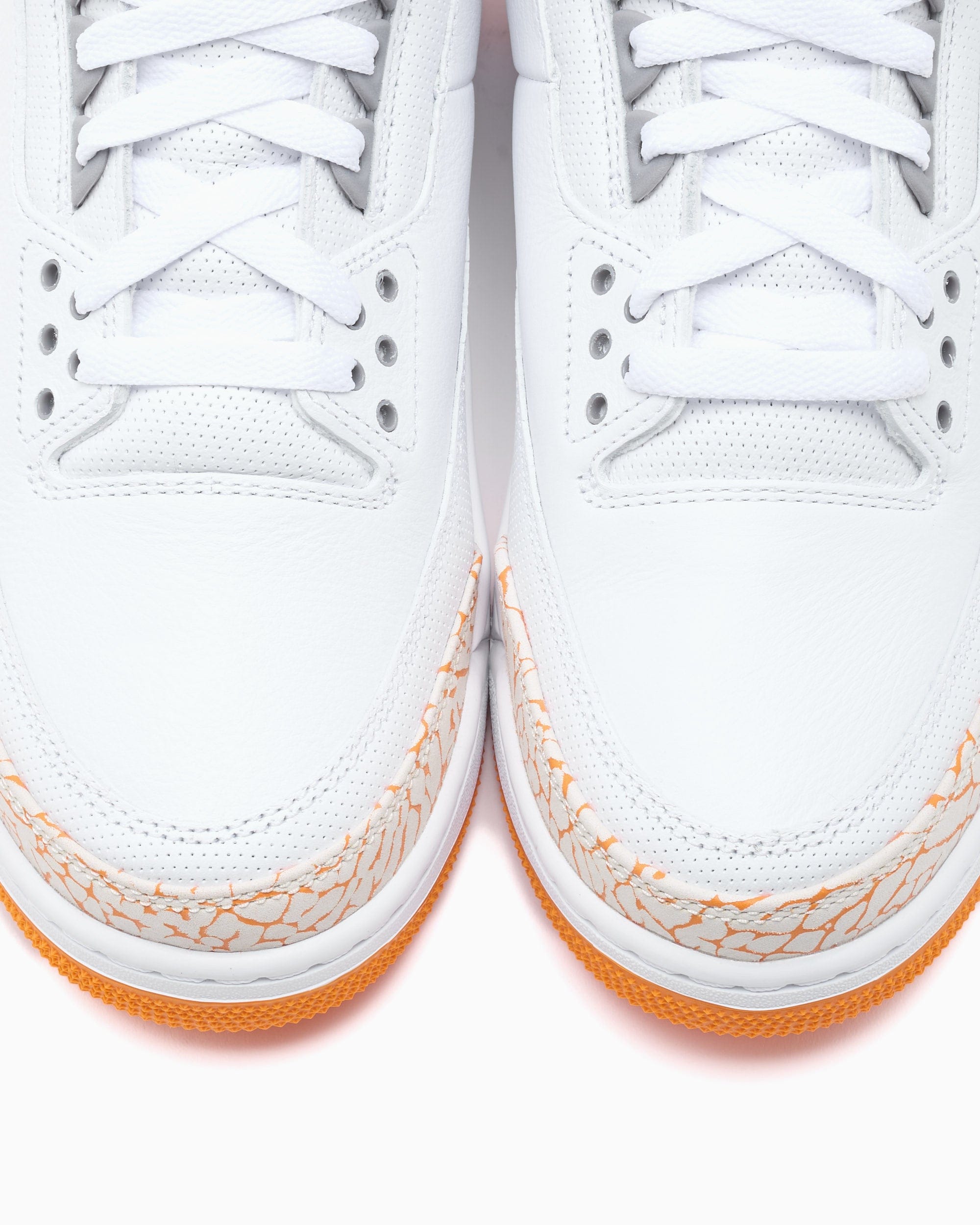 Air Jordan Women's 3 Retro Orange Citrus