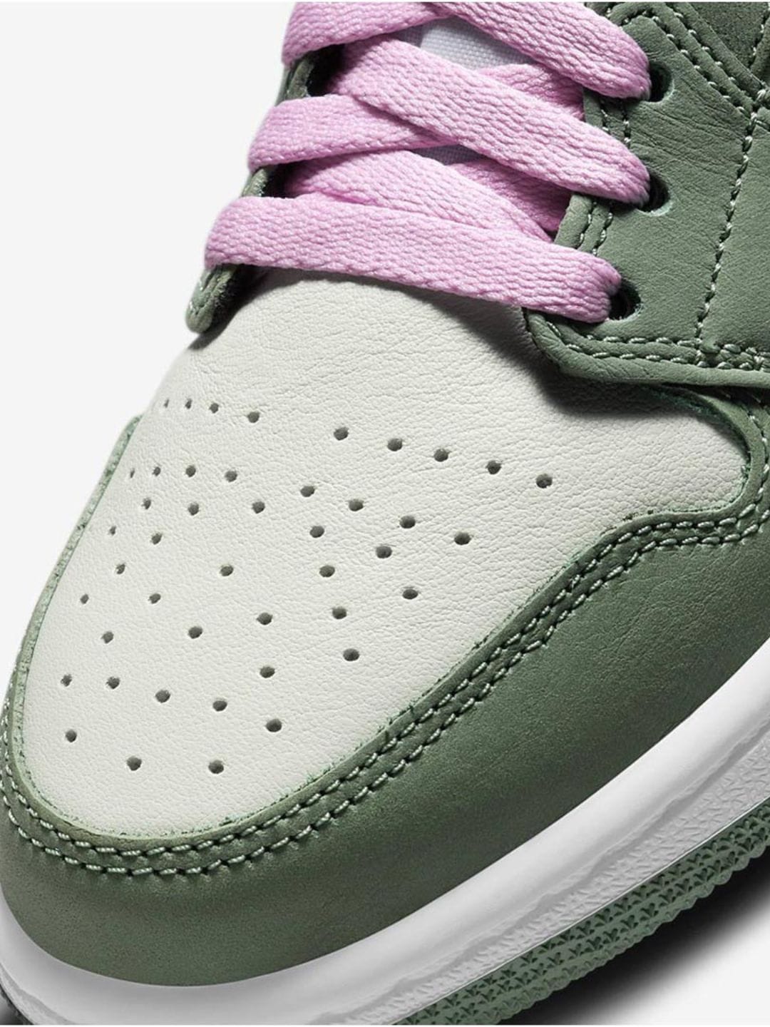 Air Jordan 1 Mid Dutch Green (W)