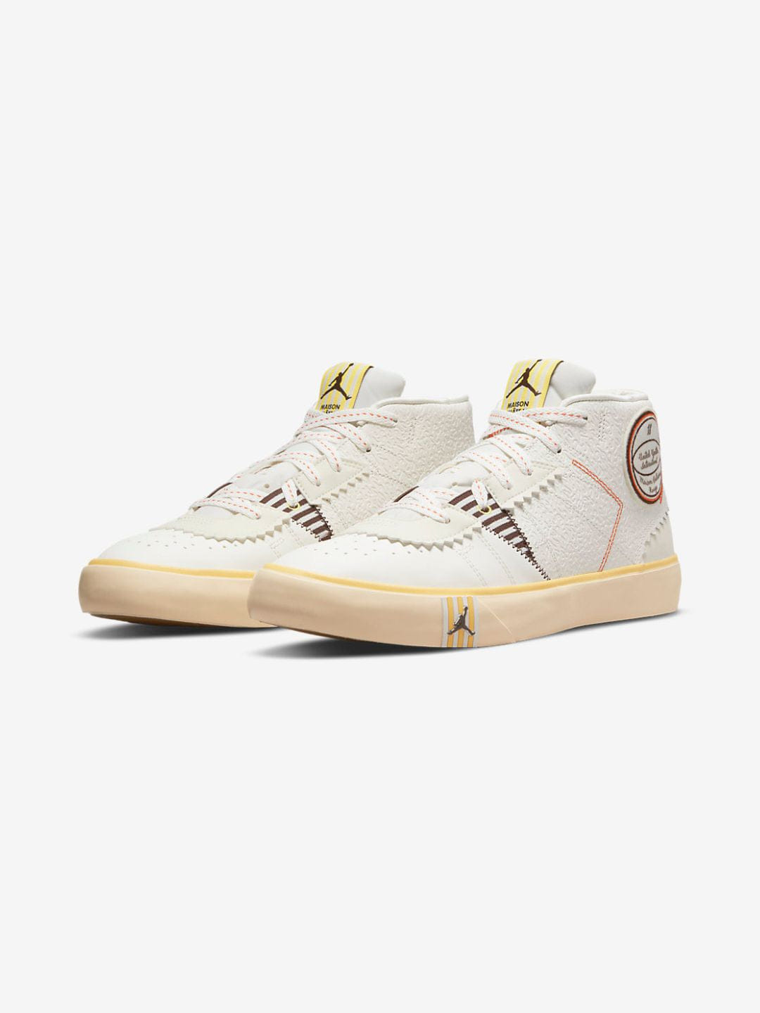 Air Jordan Series Mid Maison Chateau Rouge Sail