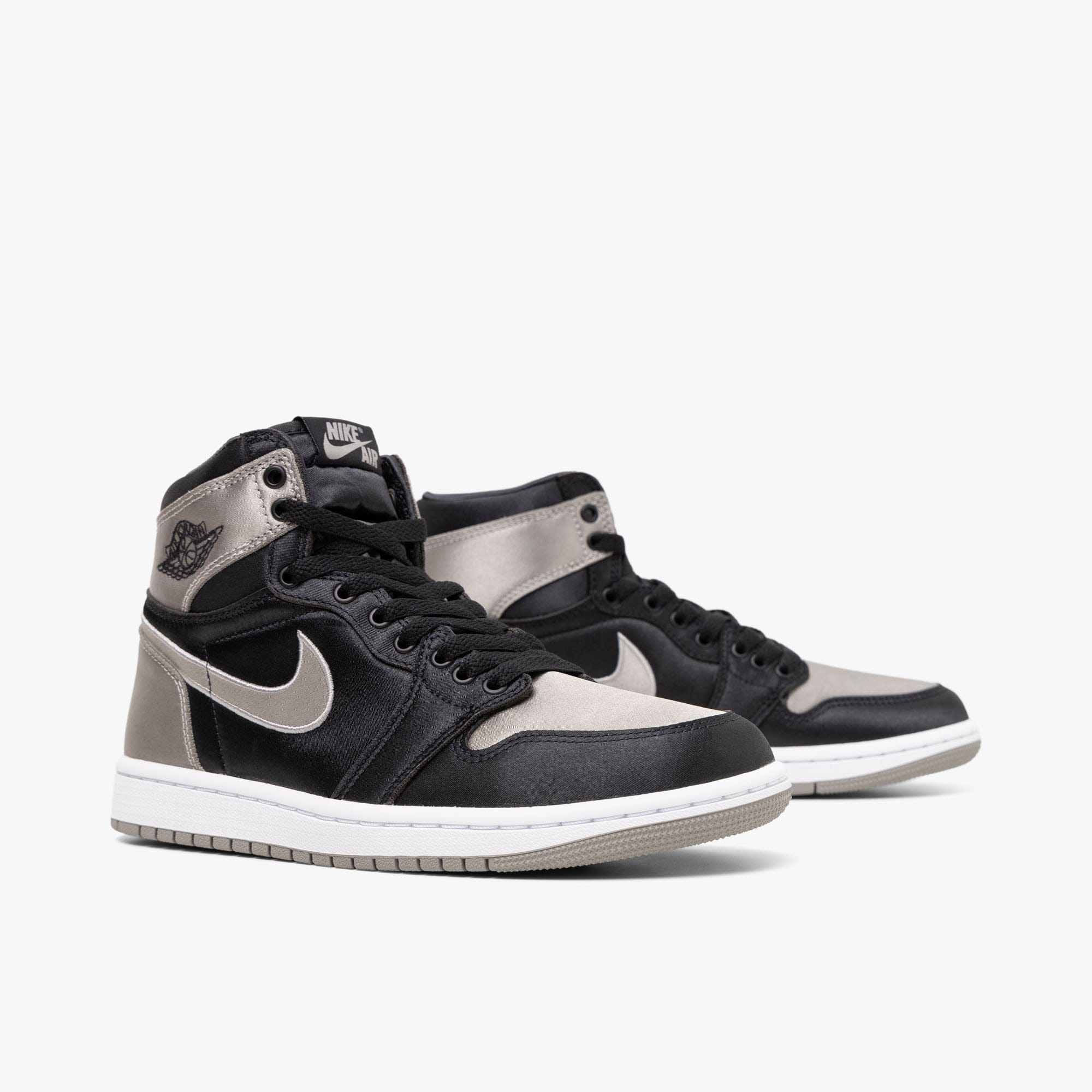 Air Jordan Jordan Women's 1 Retro High OG Black / Medium Grey - White
