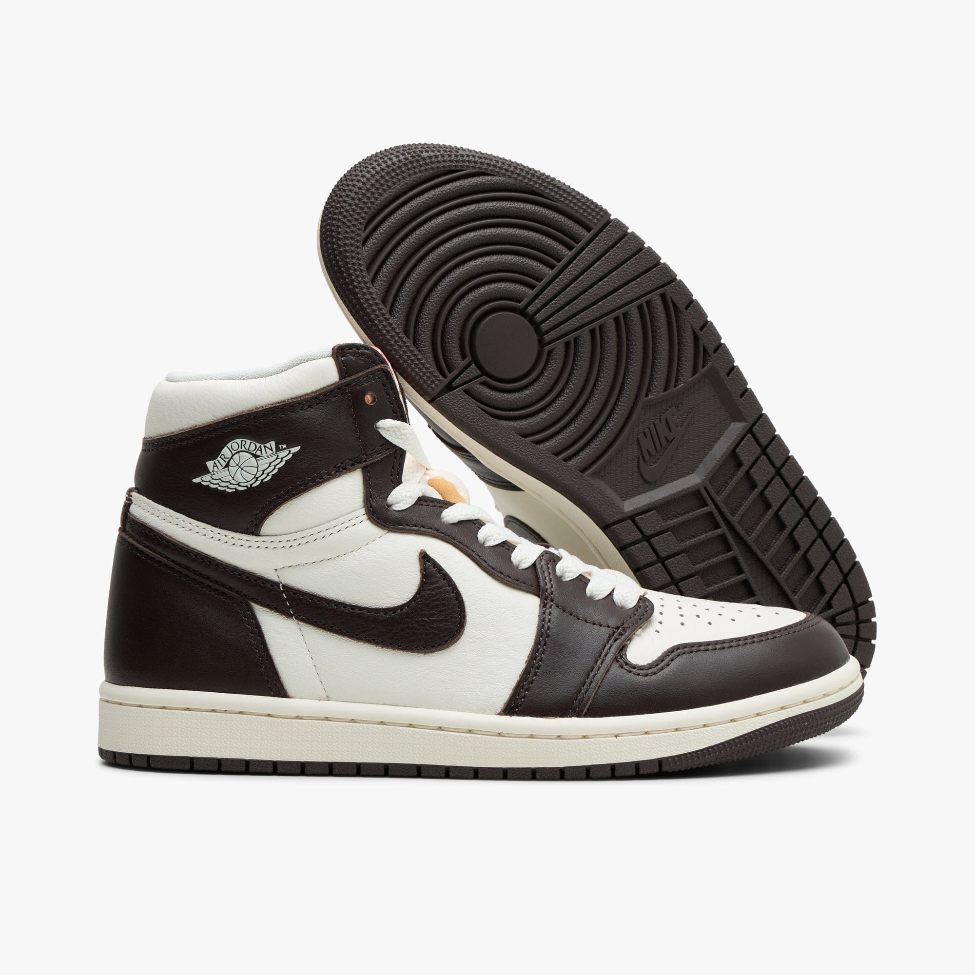Air Jordan Jordan Women's 1 Retro High OG Baroque Brown / Sail