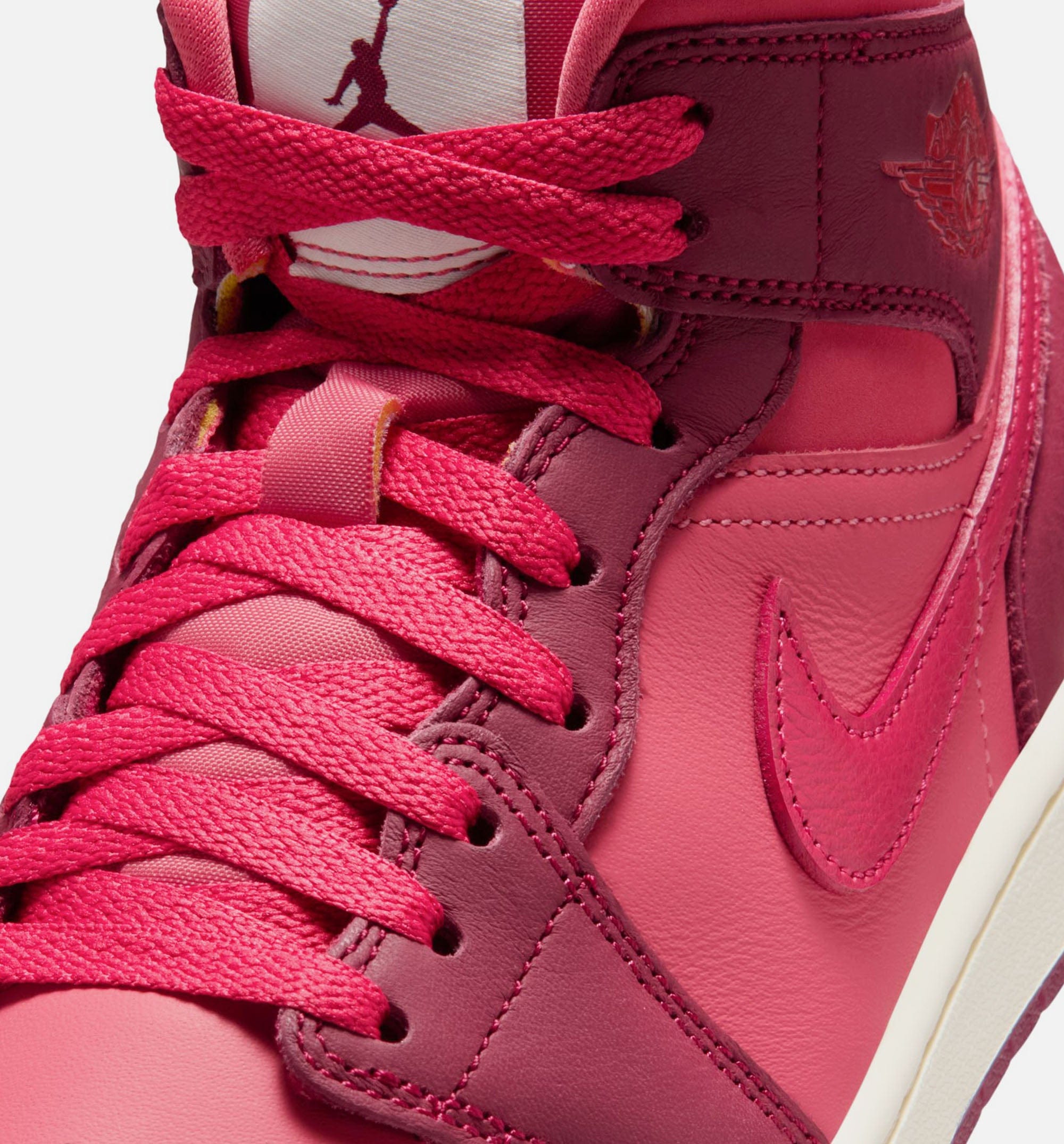 Air Jordan 1 Mid SE Valentines Day Womens Lifestyle Shoe - Team Red/Sierra Red/Pueblo Red