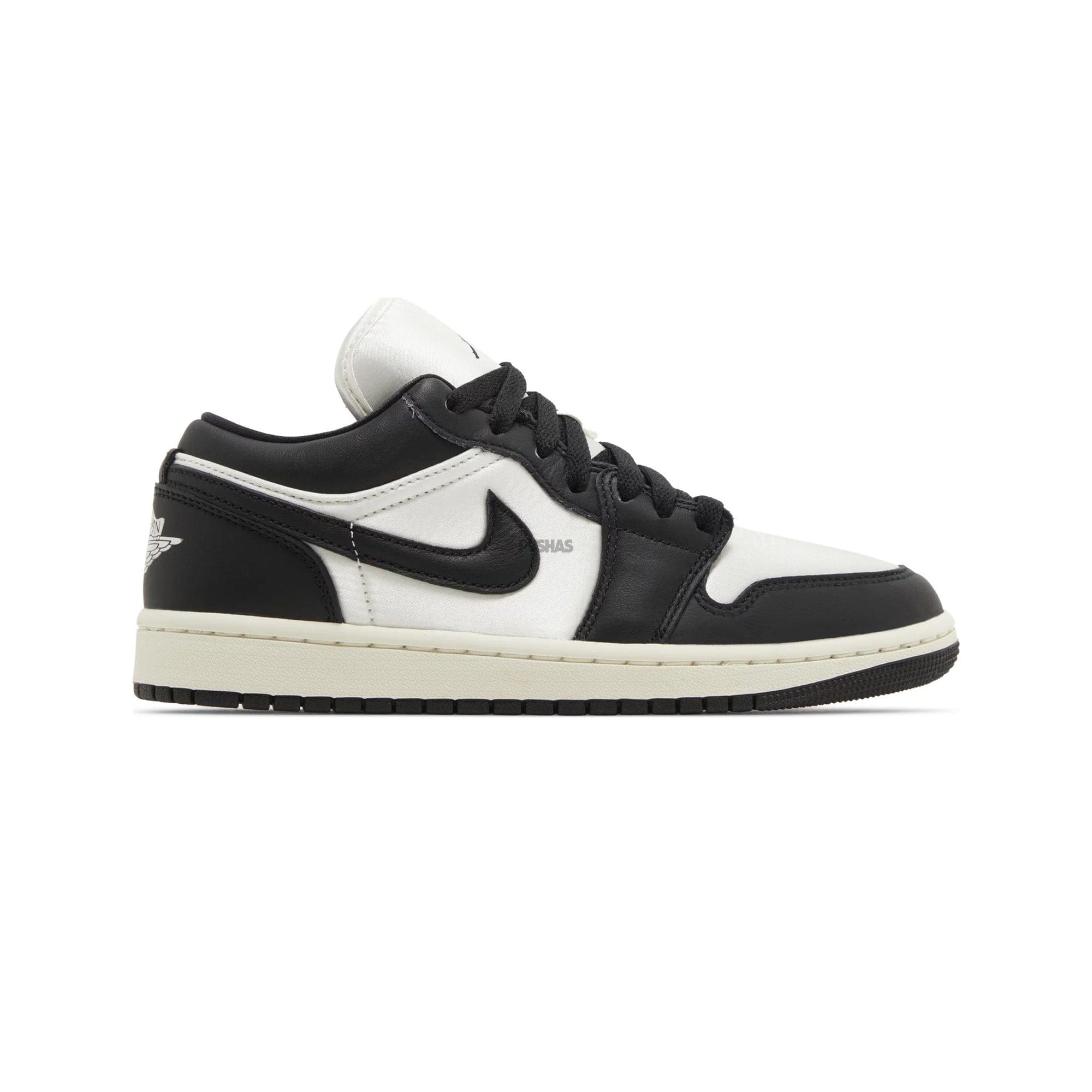 Air Jordan 1 Low SE Vintage Panda W (2023)