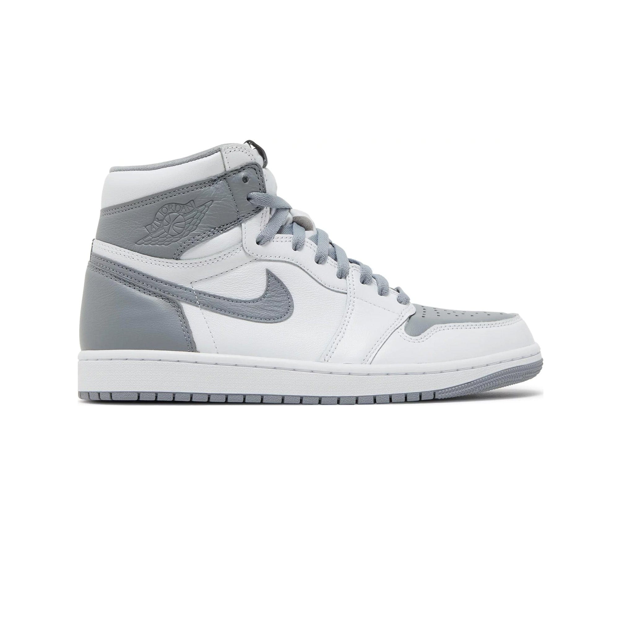 Air Jordan 1 Retro High OG Stealth (2022)