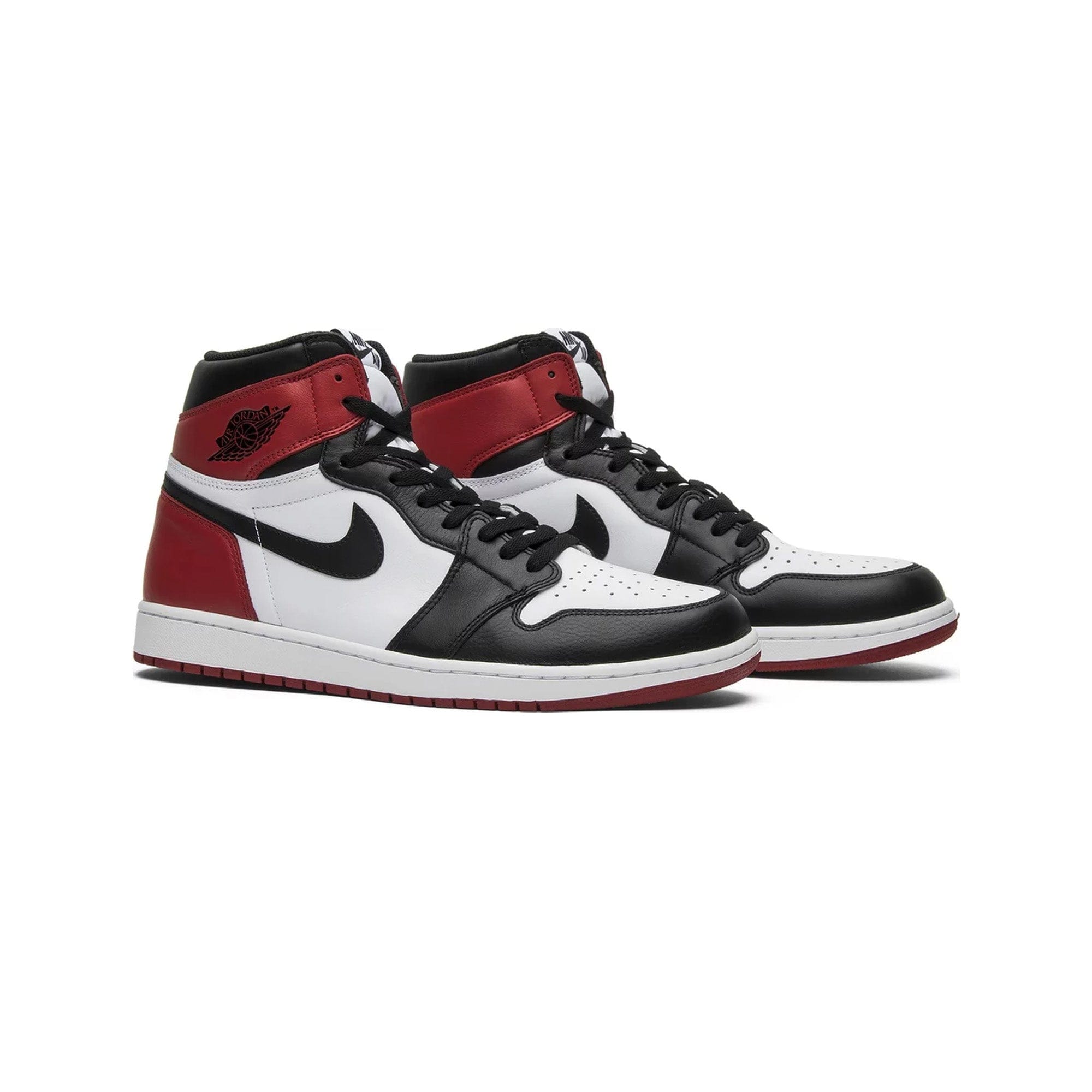 Air Jordan 1 Retro Black Toe (2016)