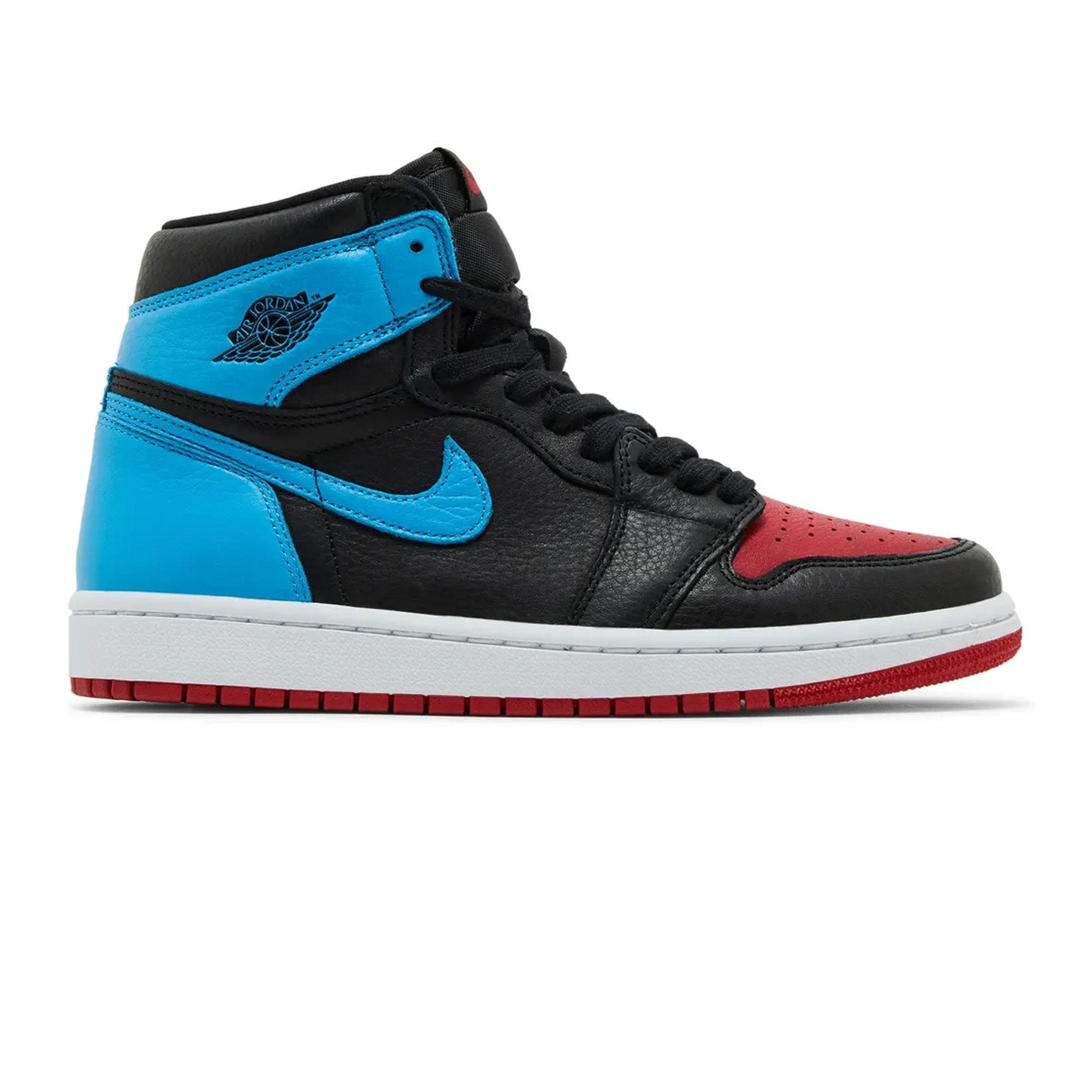 Air Jordan 1 Chicago to UNC W