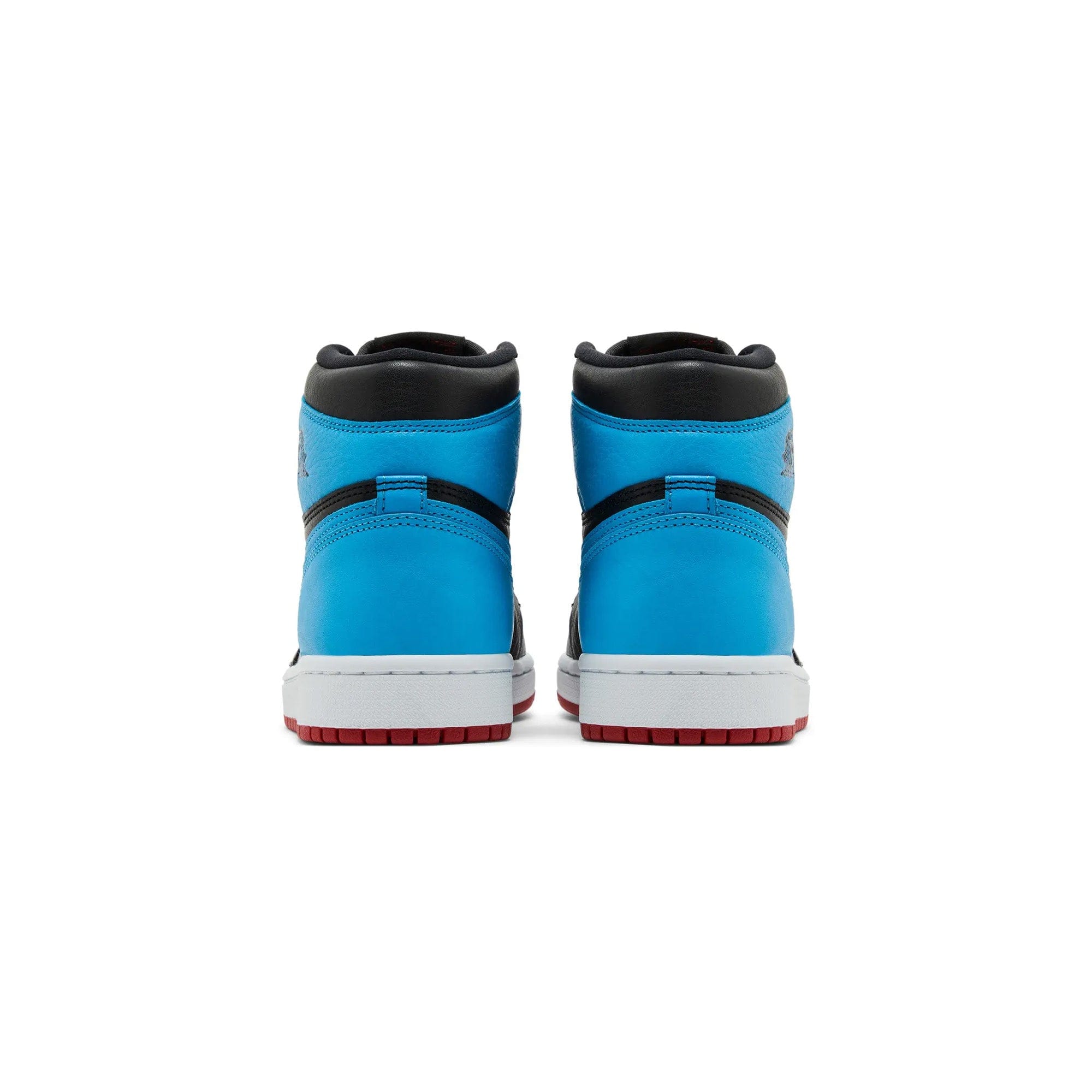 Air Jordan 1 Chicago to UNC W